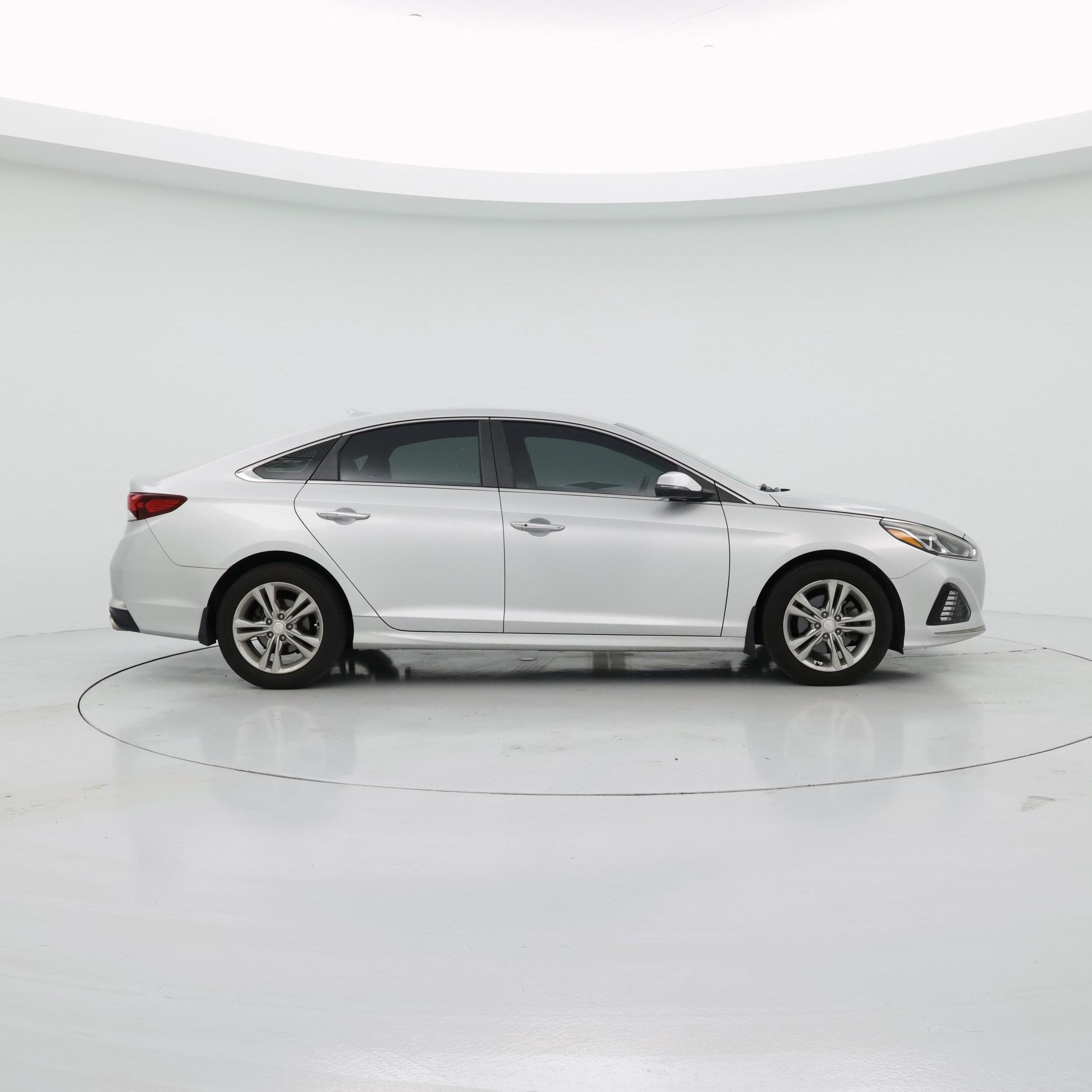 Thumbnail: 2018 Hyundai Sonata - 7