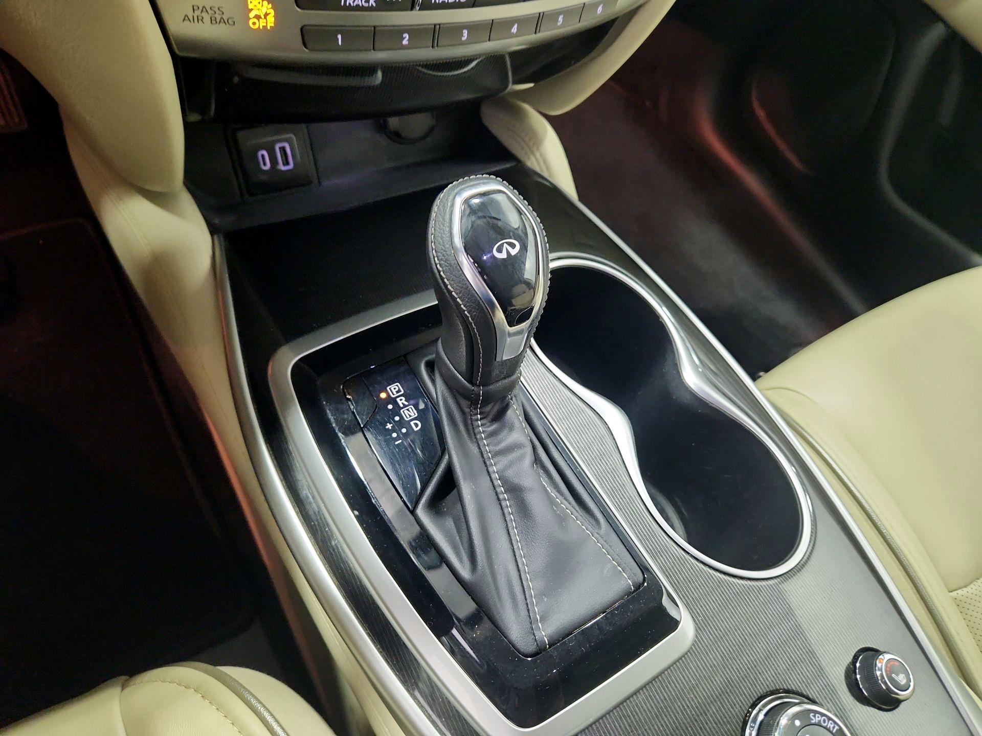 Thumbnail: 2020 INFINITI QX60 - 17