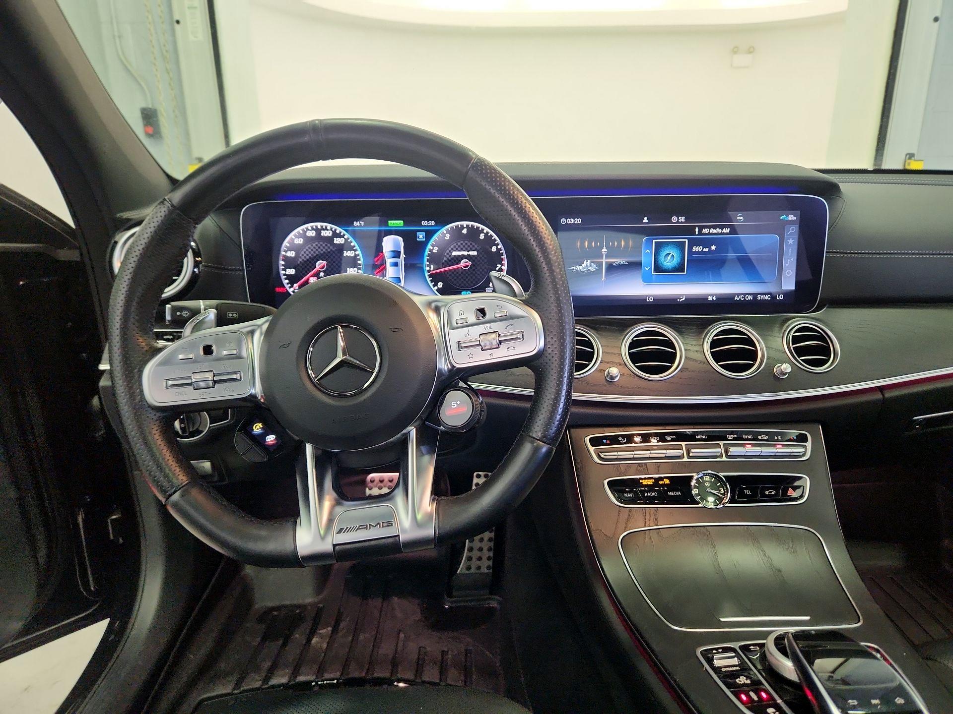 Thumbnail: 2020 Mercedes-Benz E-Class - 9