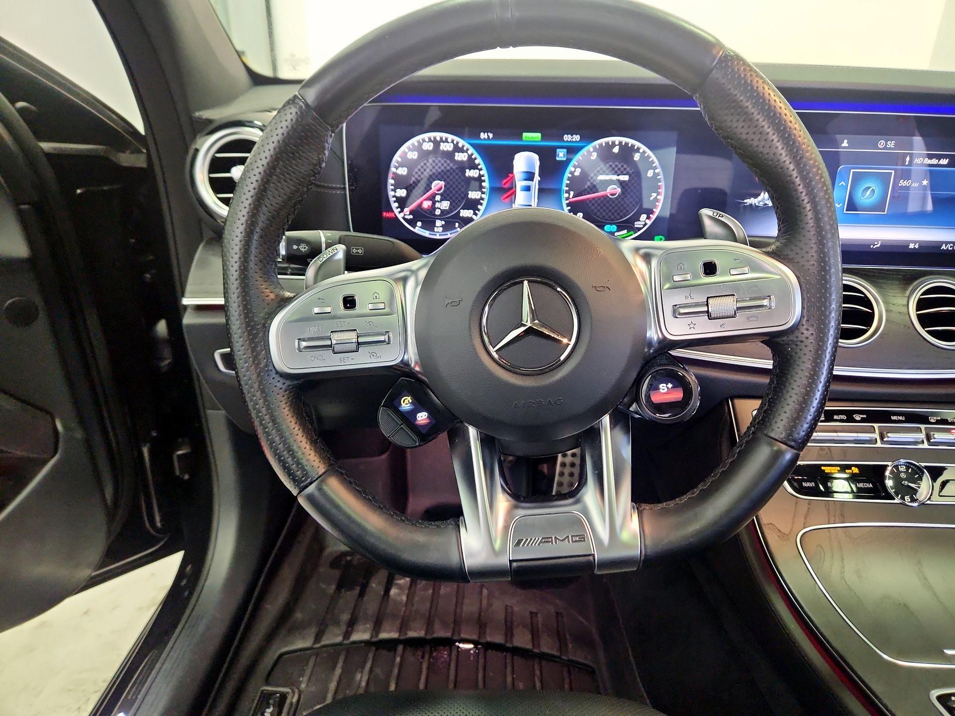 Thumbnail: 2020 Mercedes-Benz E-Class - 10