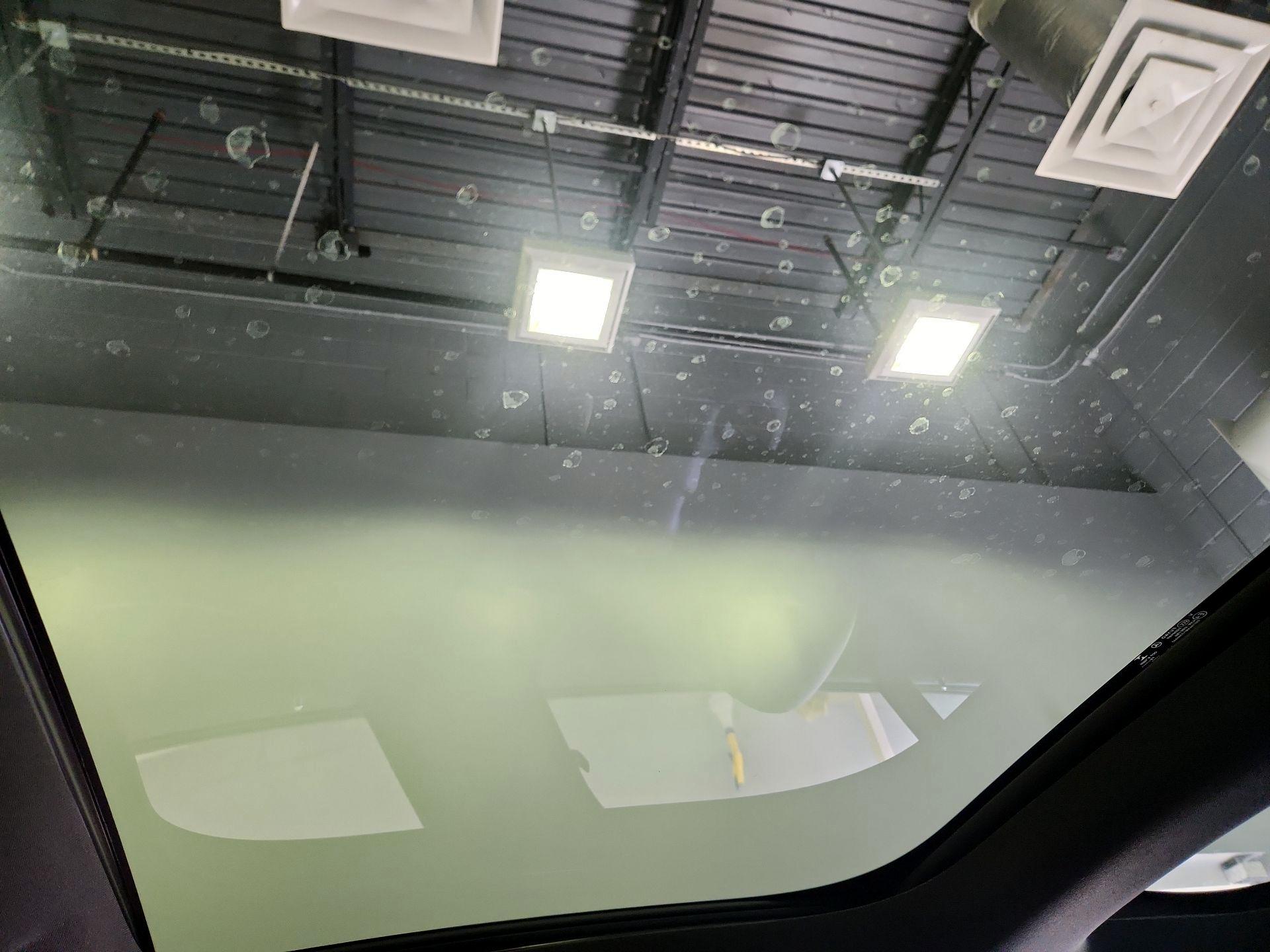 Thumbnail: 2020 Mercedes-Benz E-Class - 19