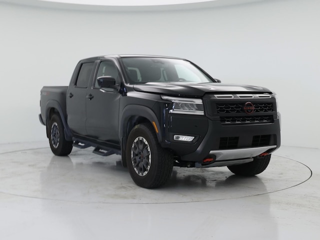 Black 2025 Nissan Frontier PRO-4X Crew Cab 4WD Pickup Truck Four-Wheel Drive Automatic