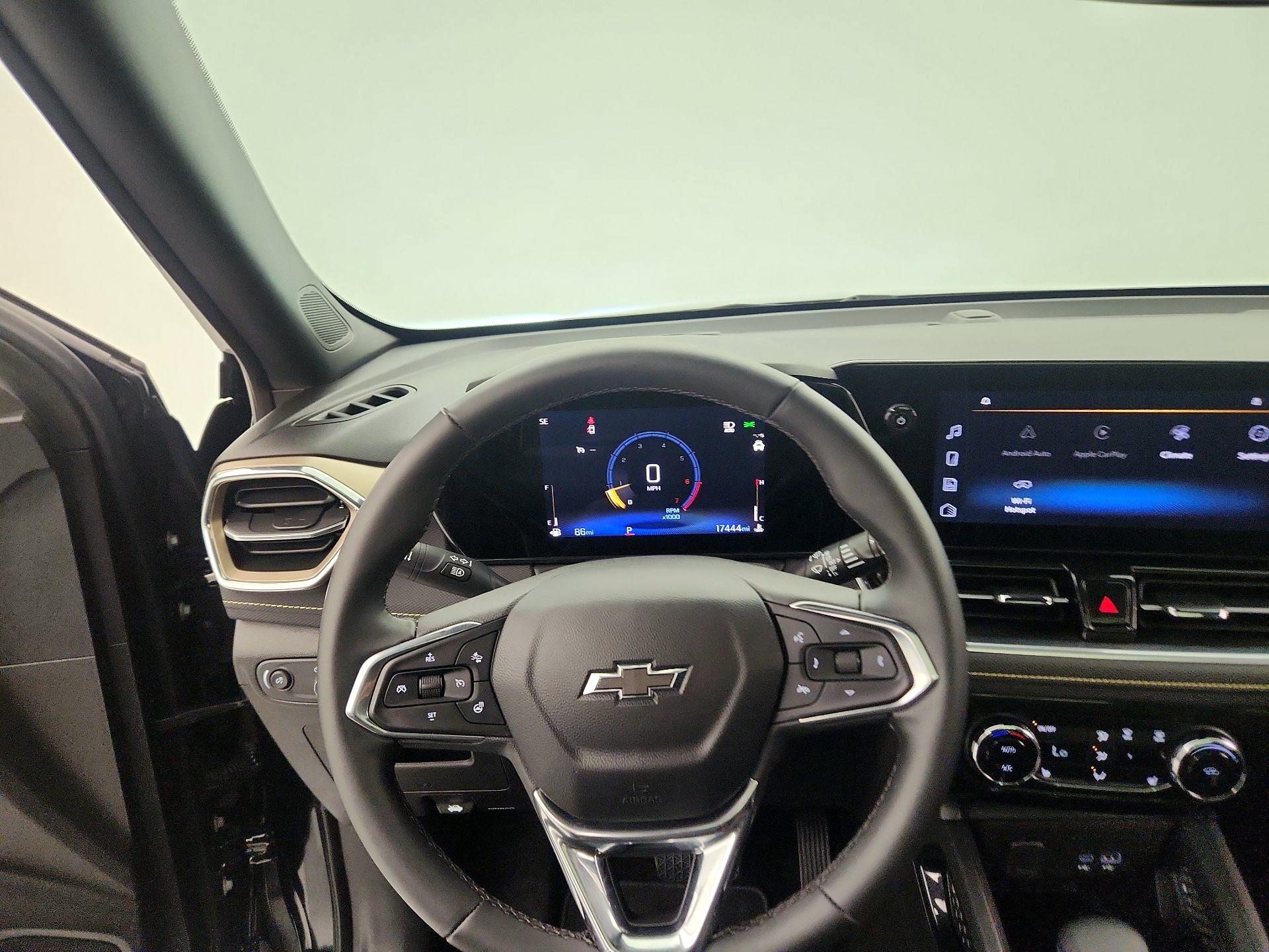 Thumbnail: 2025 Chevrolet TrailBlazer - 10