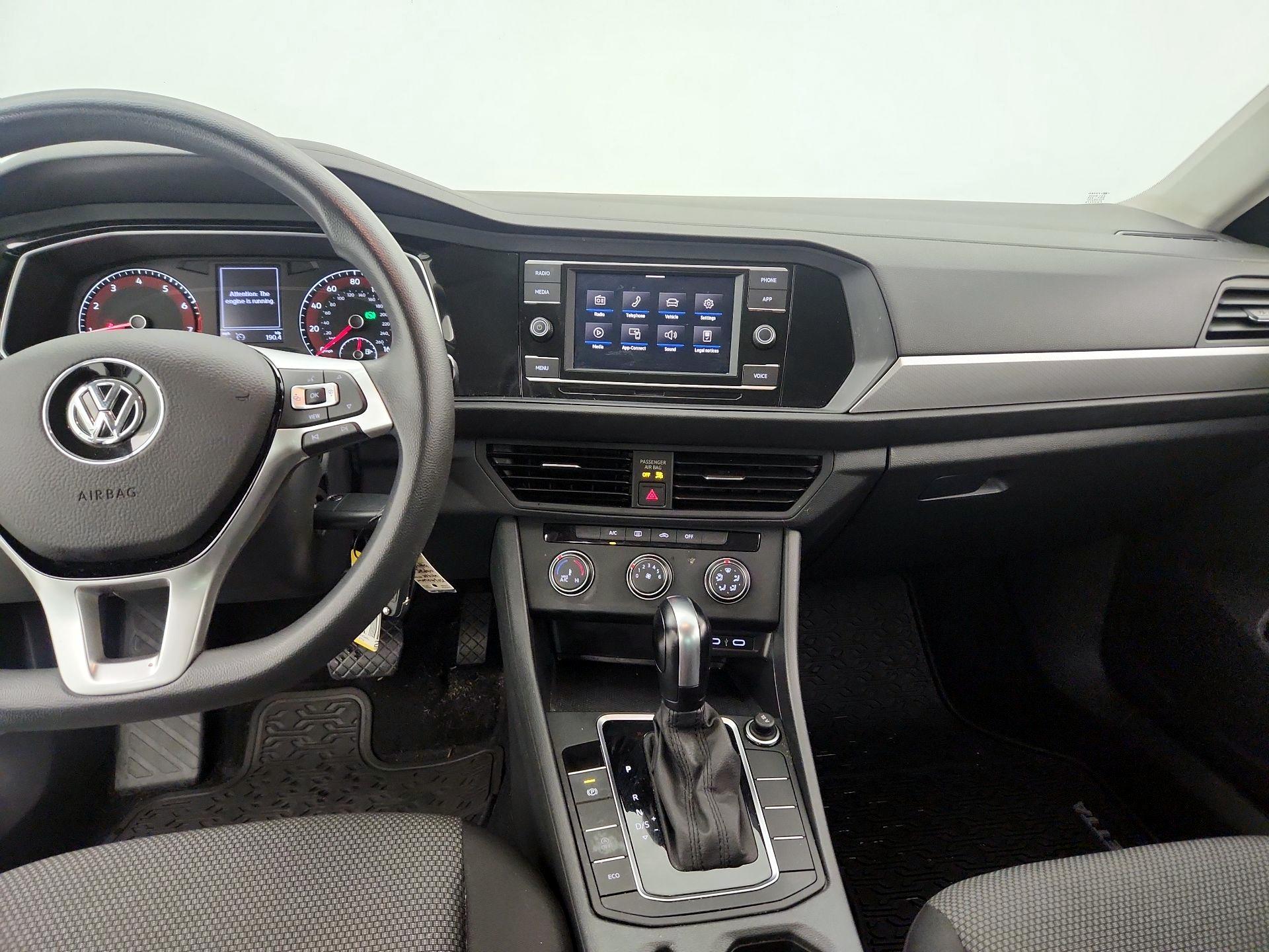 Thumbnail: 2021 Volkswagen Jetta - 9