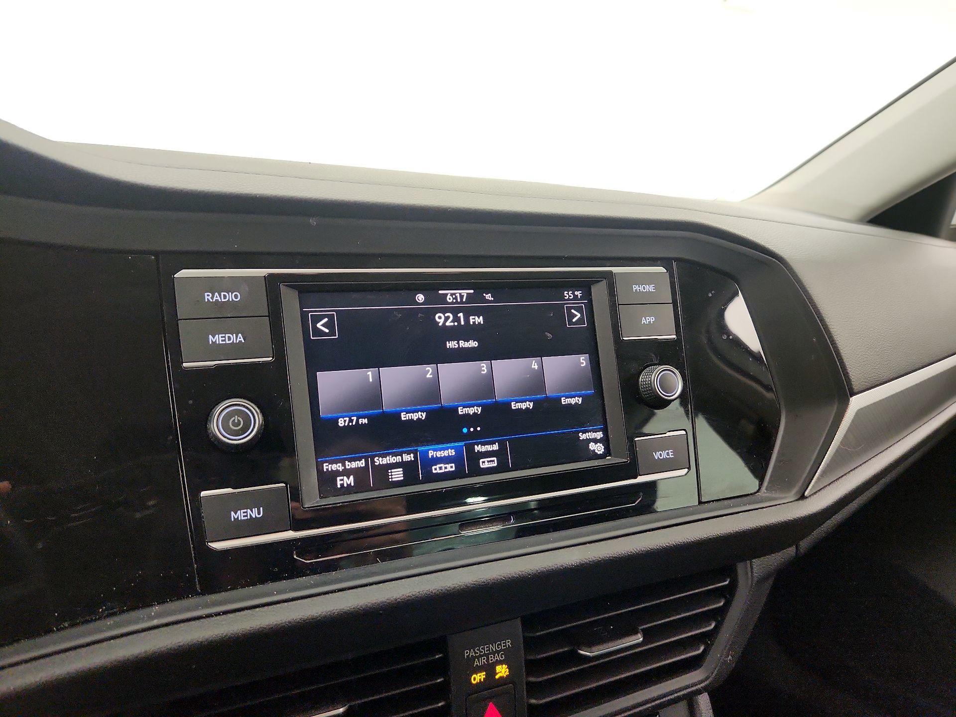 Thumbnail: 2021 Volkswagen Jetta - 15