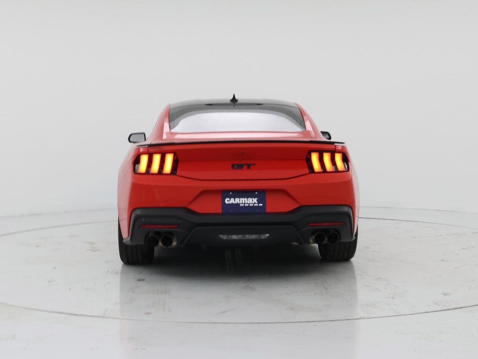 2024 Ford Mustang GT - Photo 7