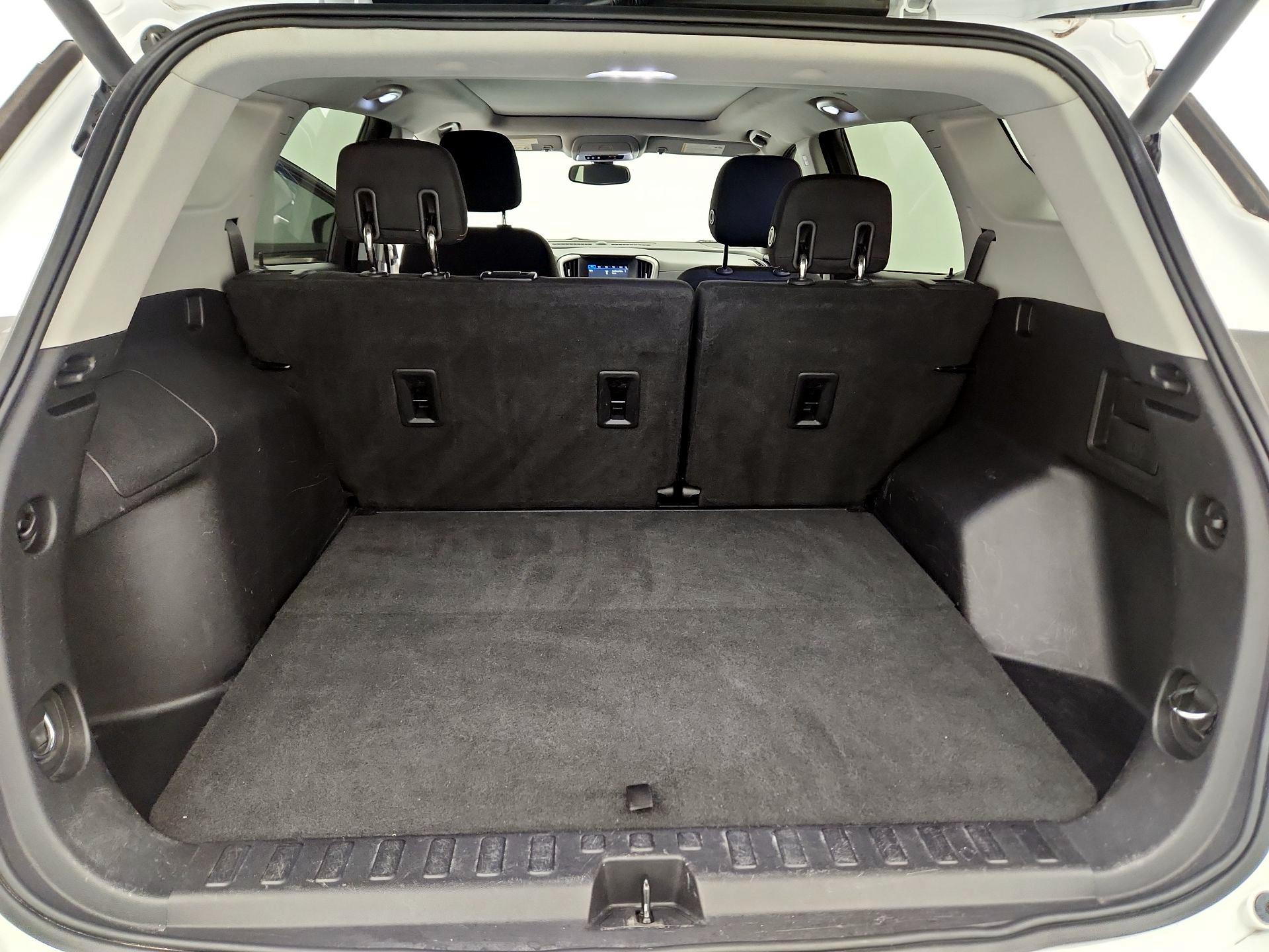 Thumbnail: 2018 GMC Terrain - 20