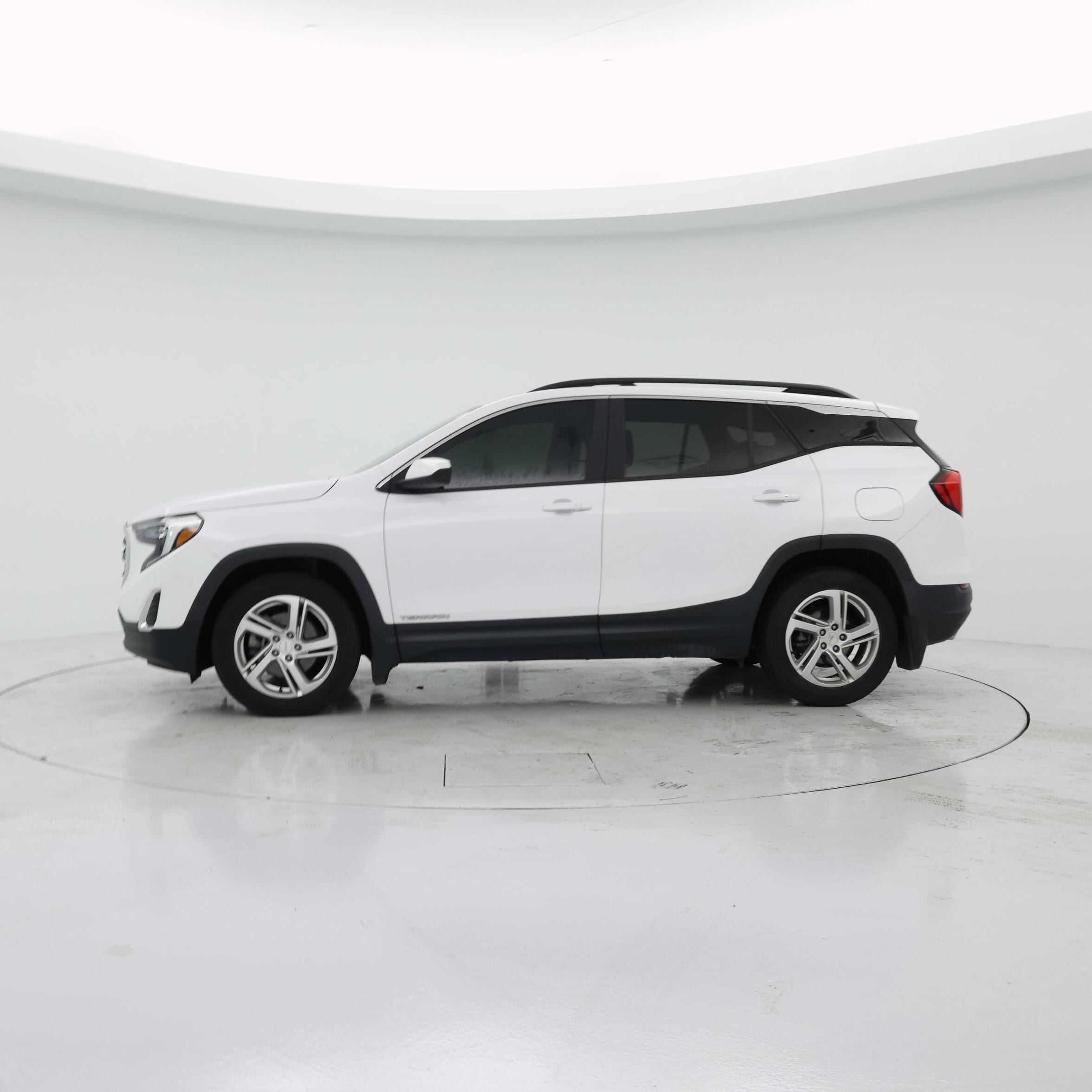 Thumbnail: 2018 GMC Terrain - 3