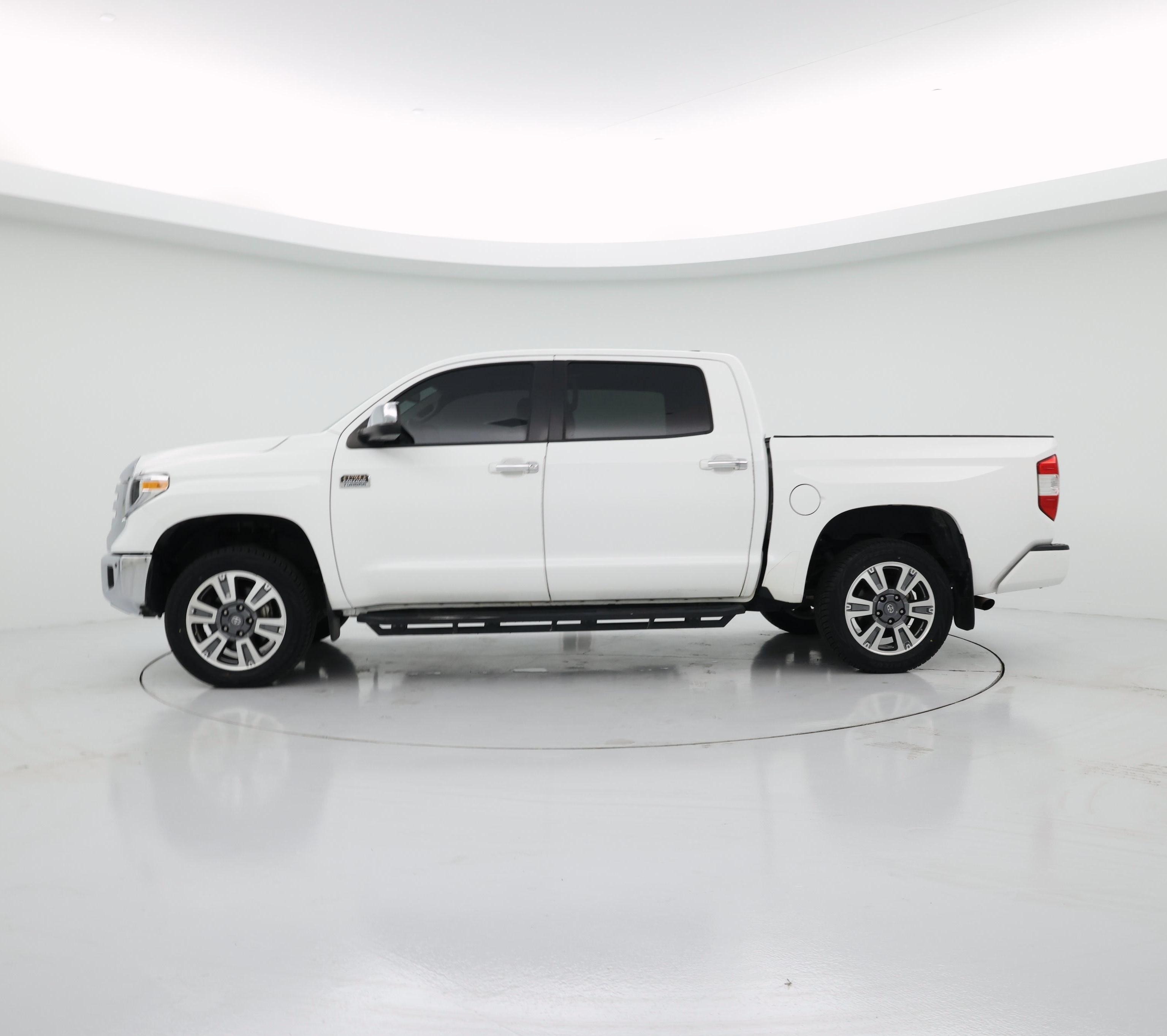 Thumbnail: 2020 Toyota Tundra - 3
