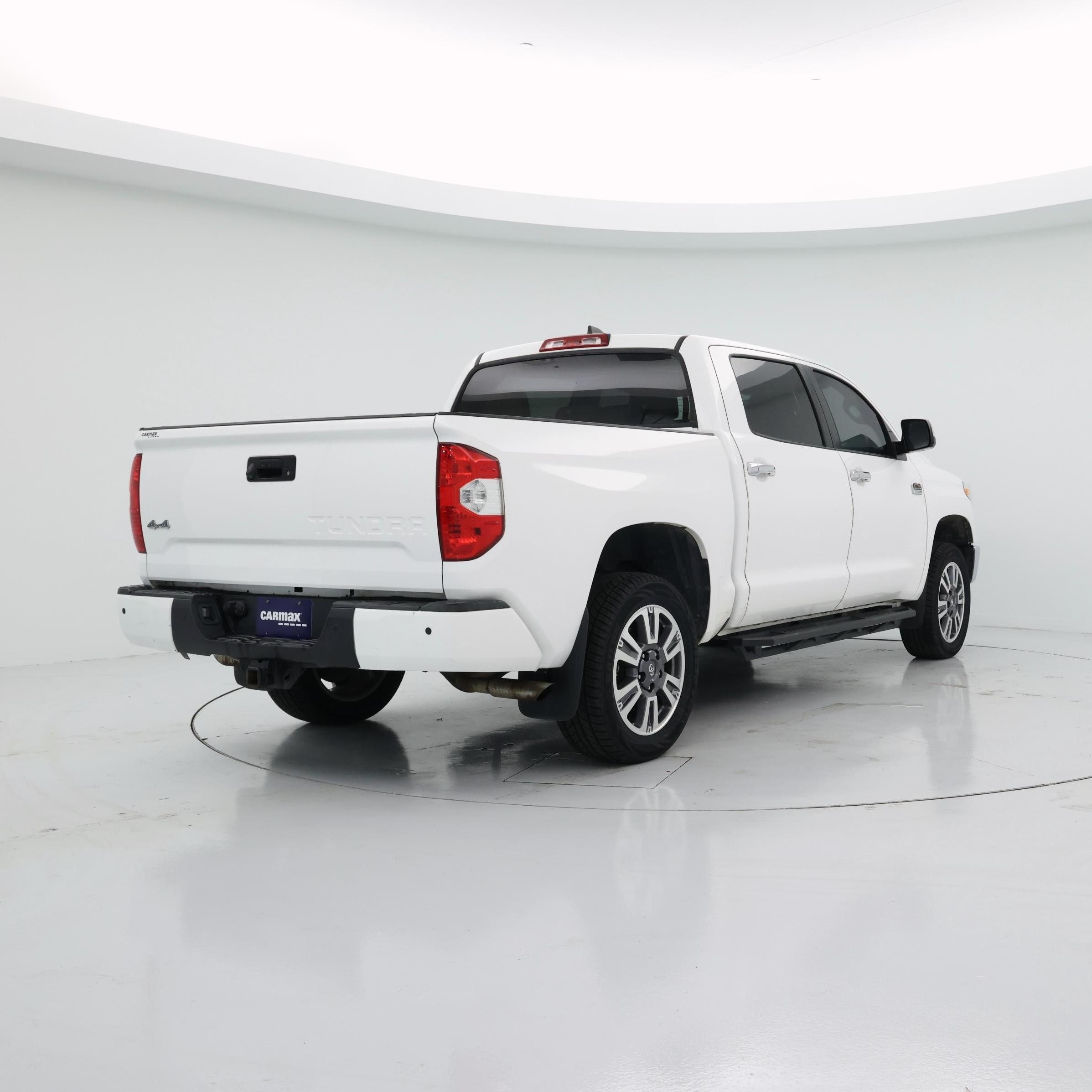 Thumbnail: 2020 Toyota Tundra - 8