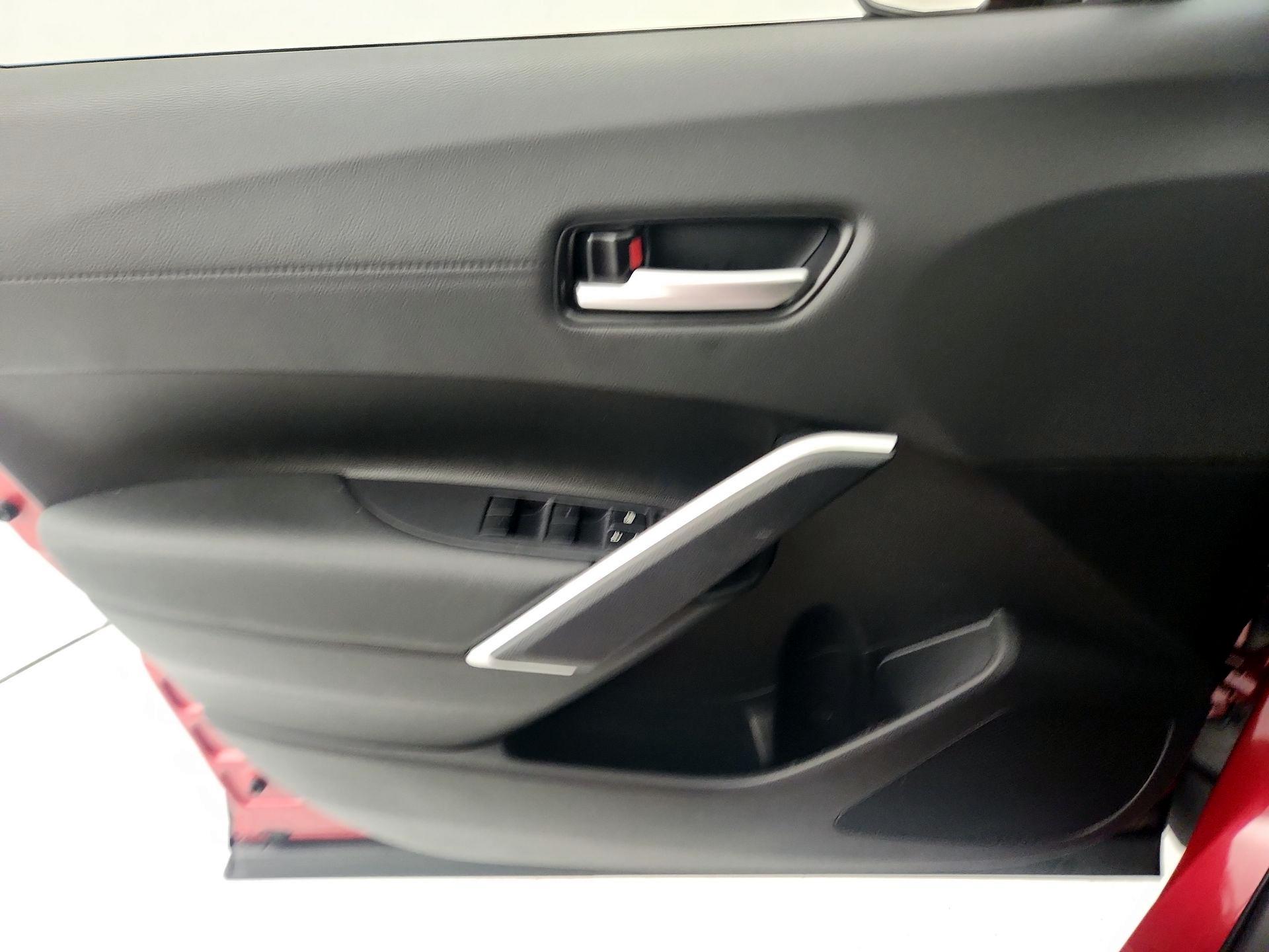 Thumbnail: 2023 Toyota Corolla Cross - 12