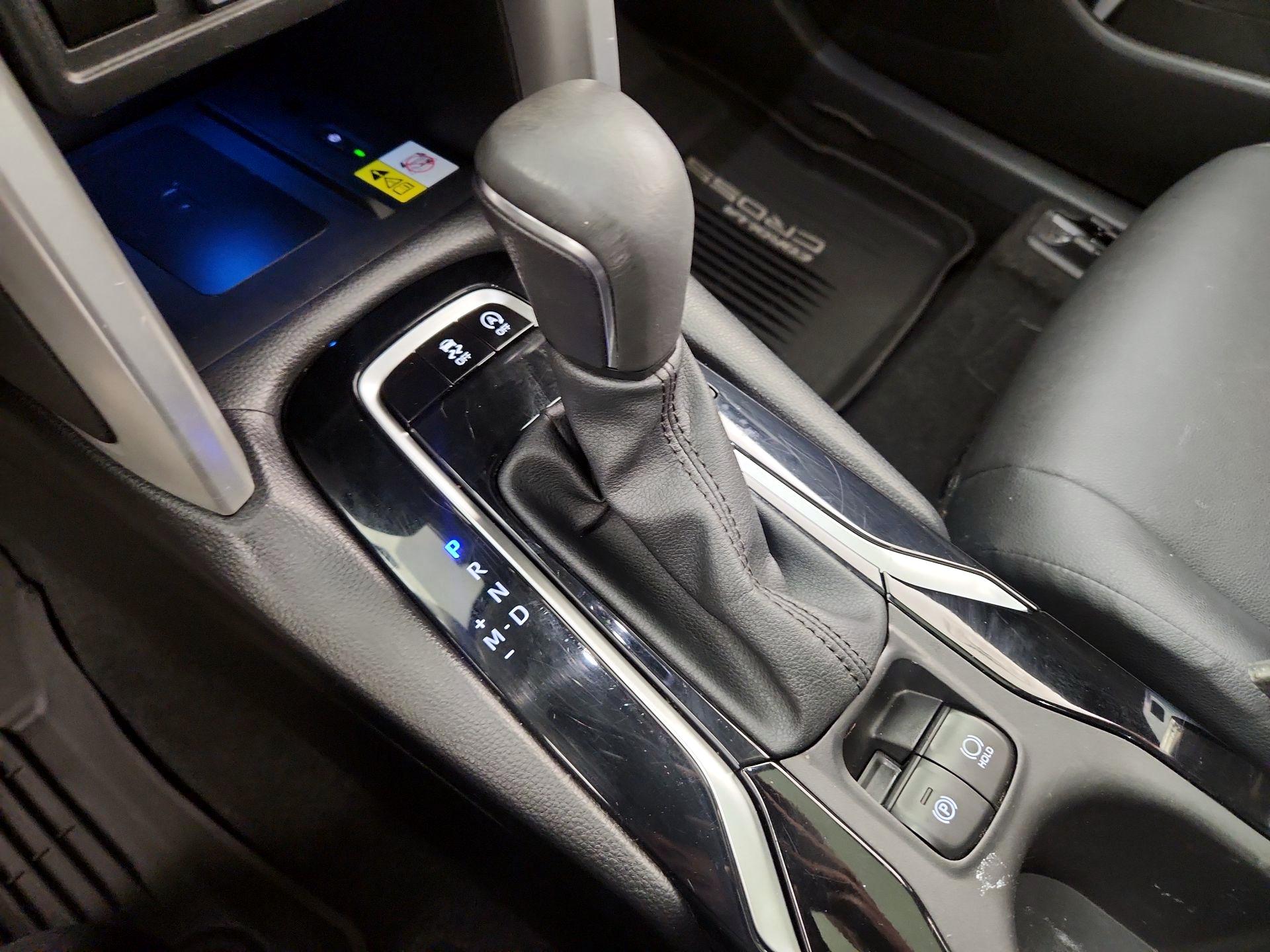 Thumbnail: 2023 Toyota Corolla Cross - 18