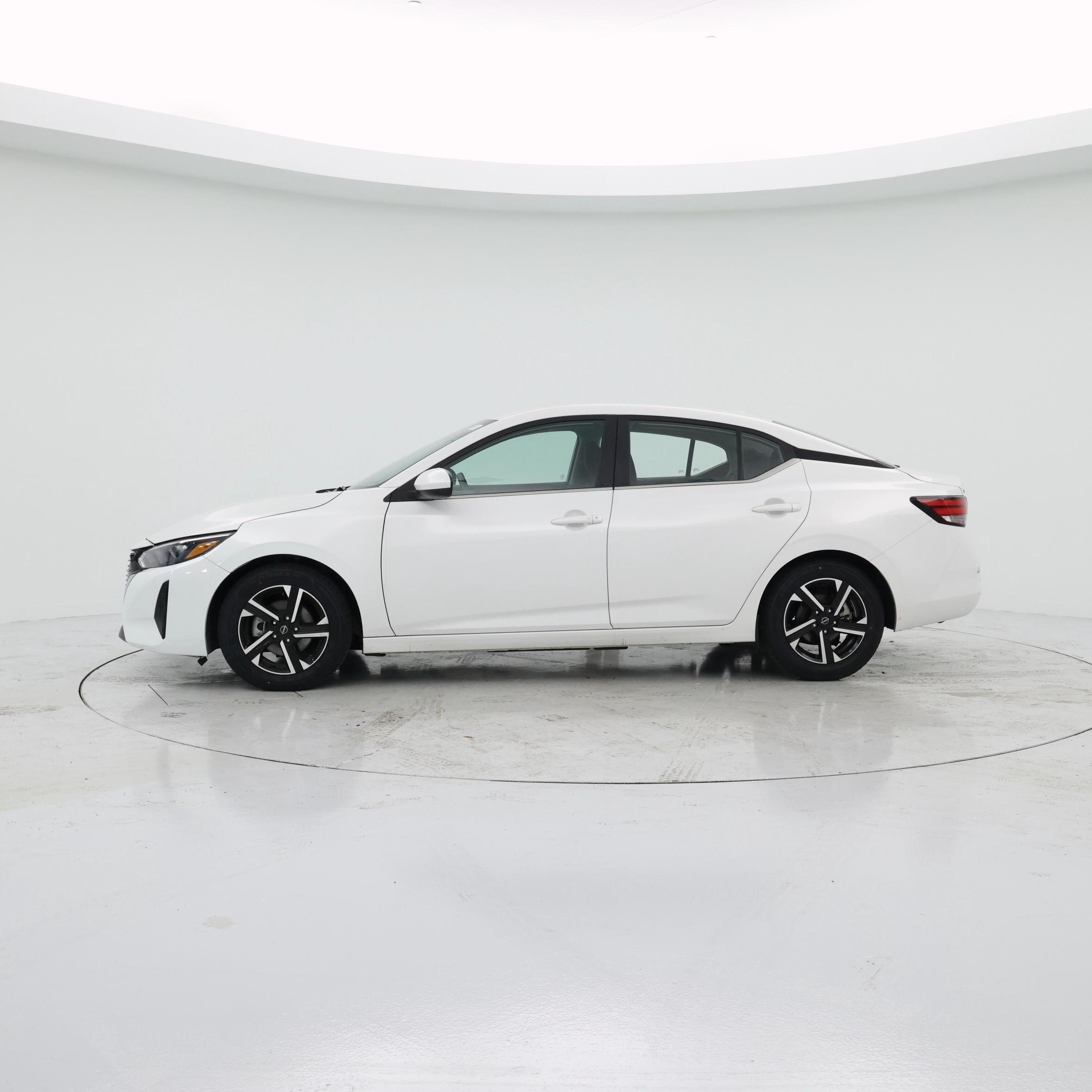 Thumbnail: 2024 Nissan Sentra - 3