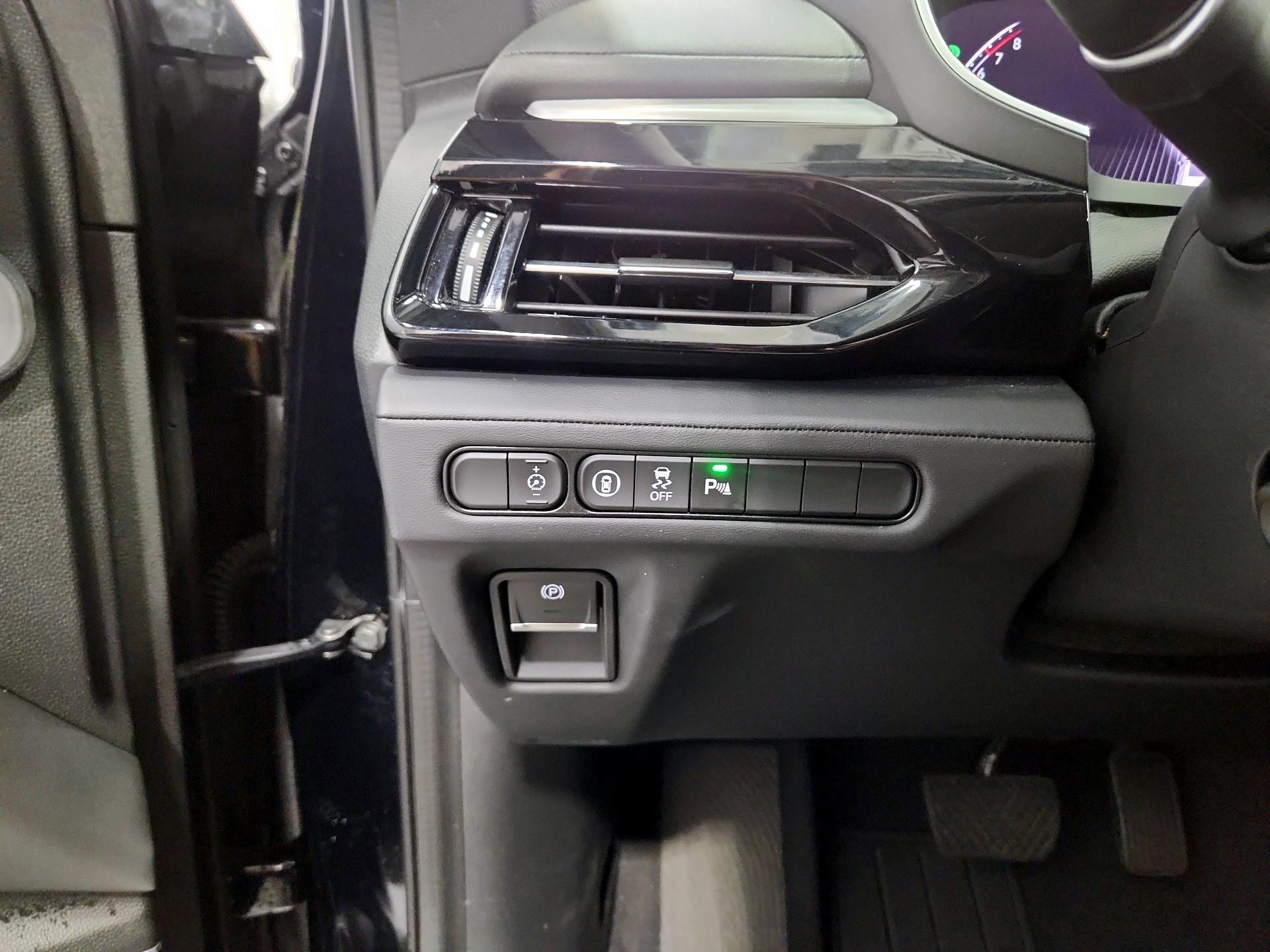 Thumbnail: 2023 Acura MDX - 13