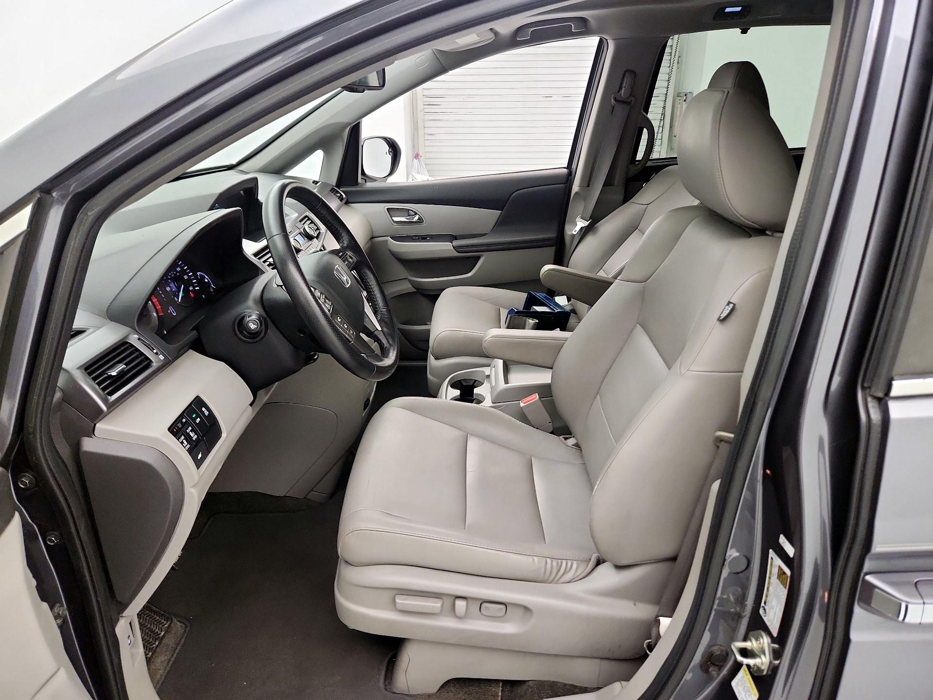 Thumbnail: 2014 Honda Odyssey - 11