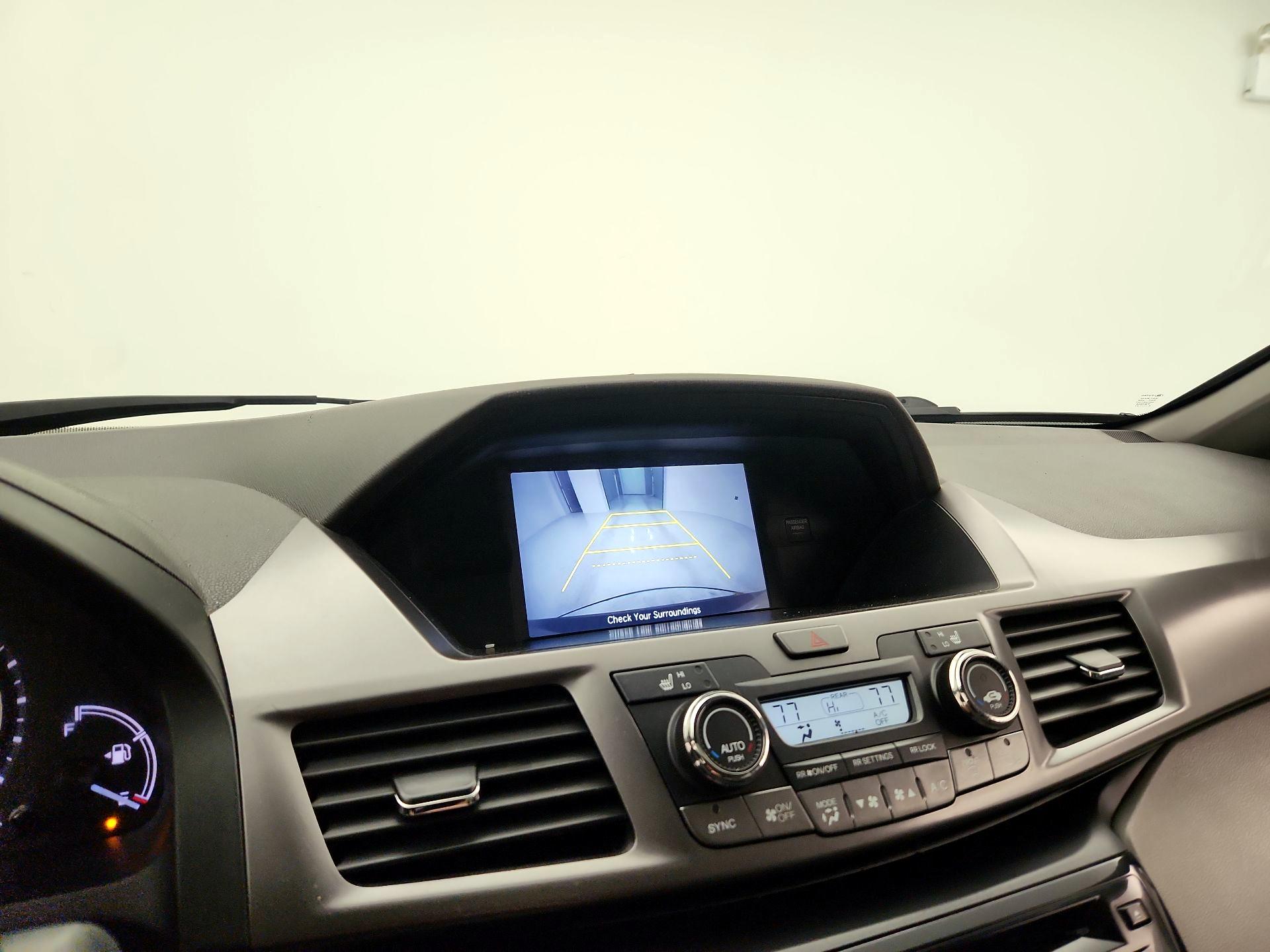 Thumbnail: 2014 Honda Odyssey - 14