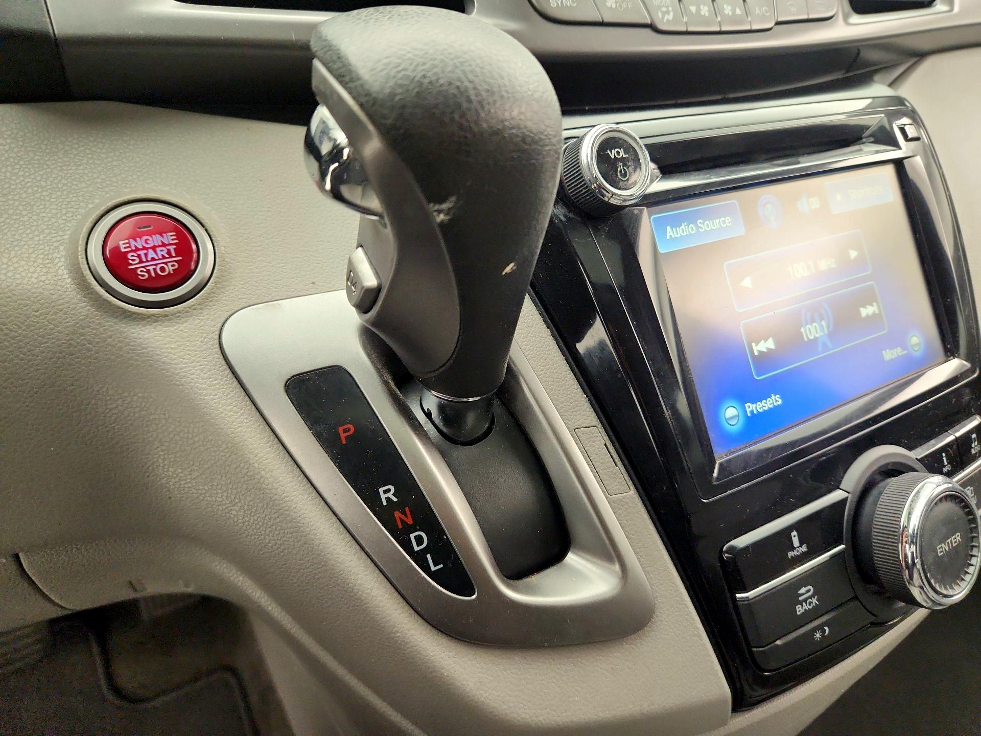 Thumbnail: 2014 Honda Odyssey - 17