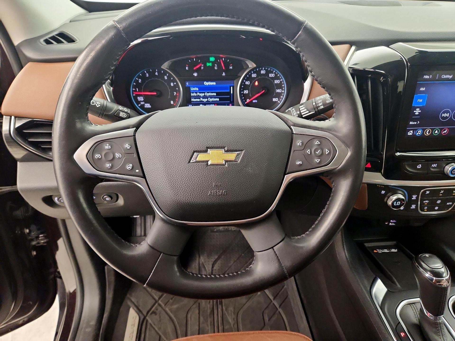 Thumbnail: 2020 Chevrolet Traverse - 10