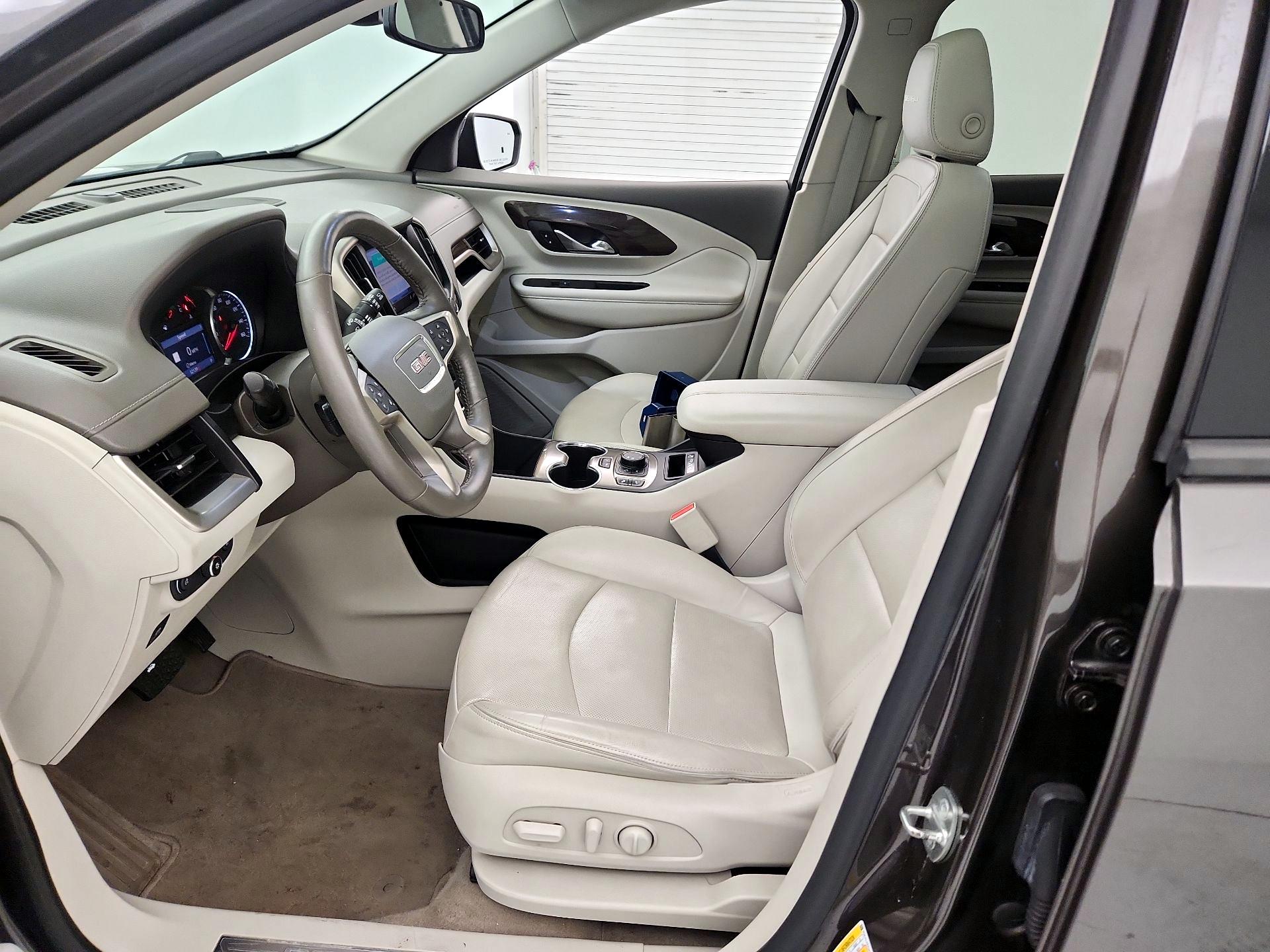 Thumbnail: 2019 GMC Terrain - 11