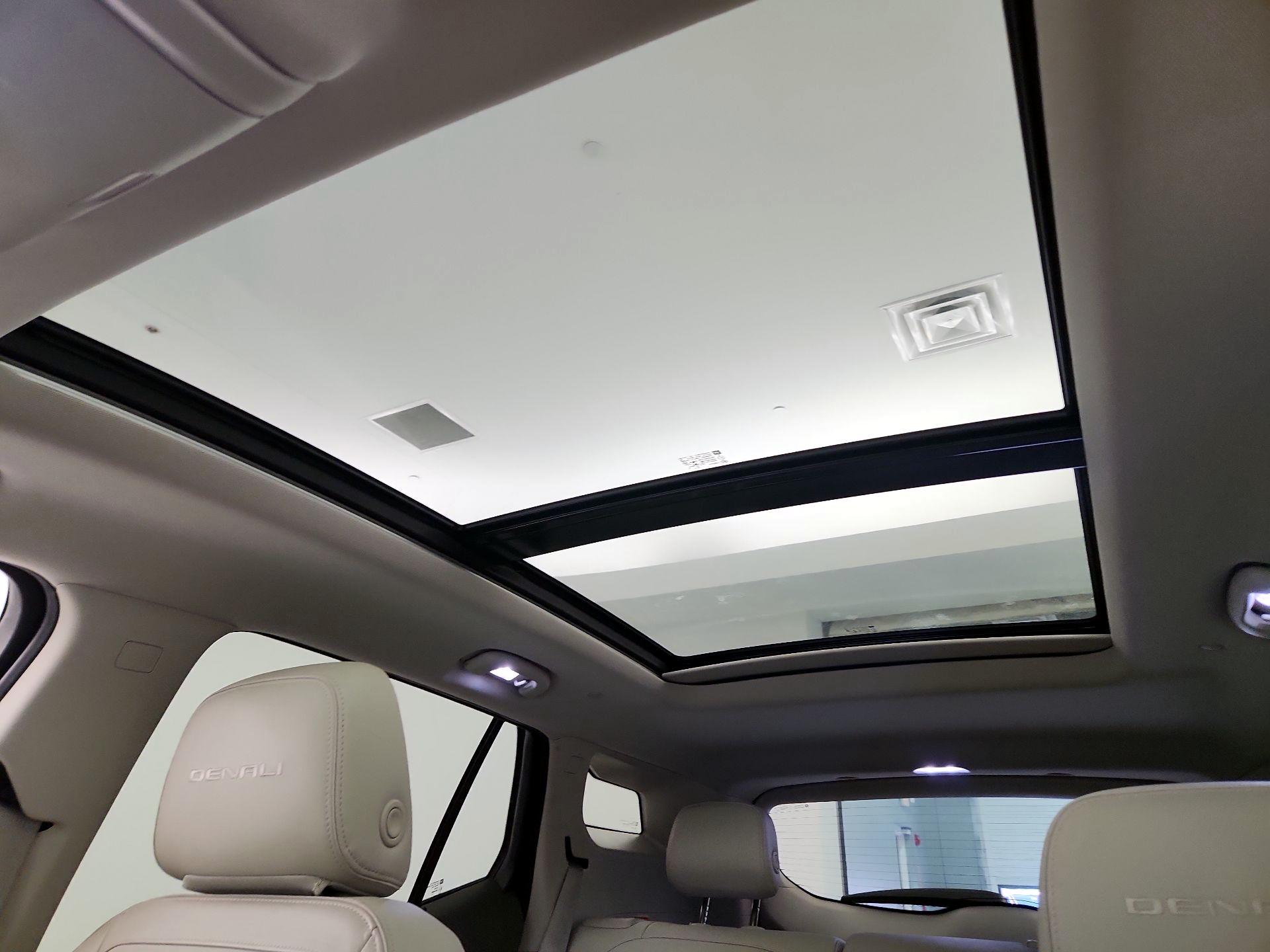 Thumbnail: 2019 GMC Terrain - 20