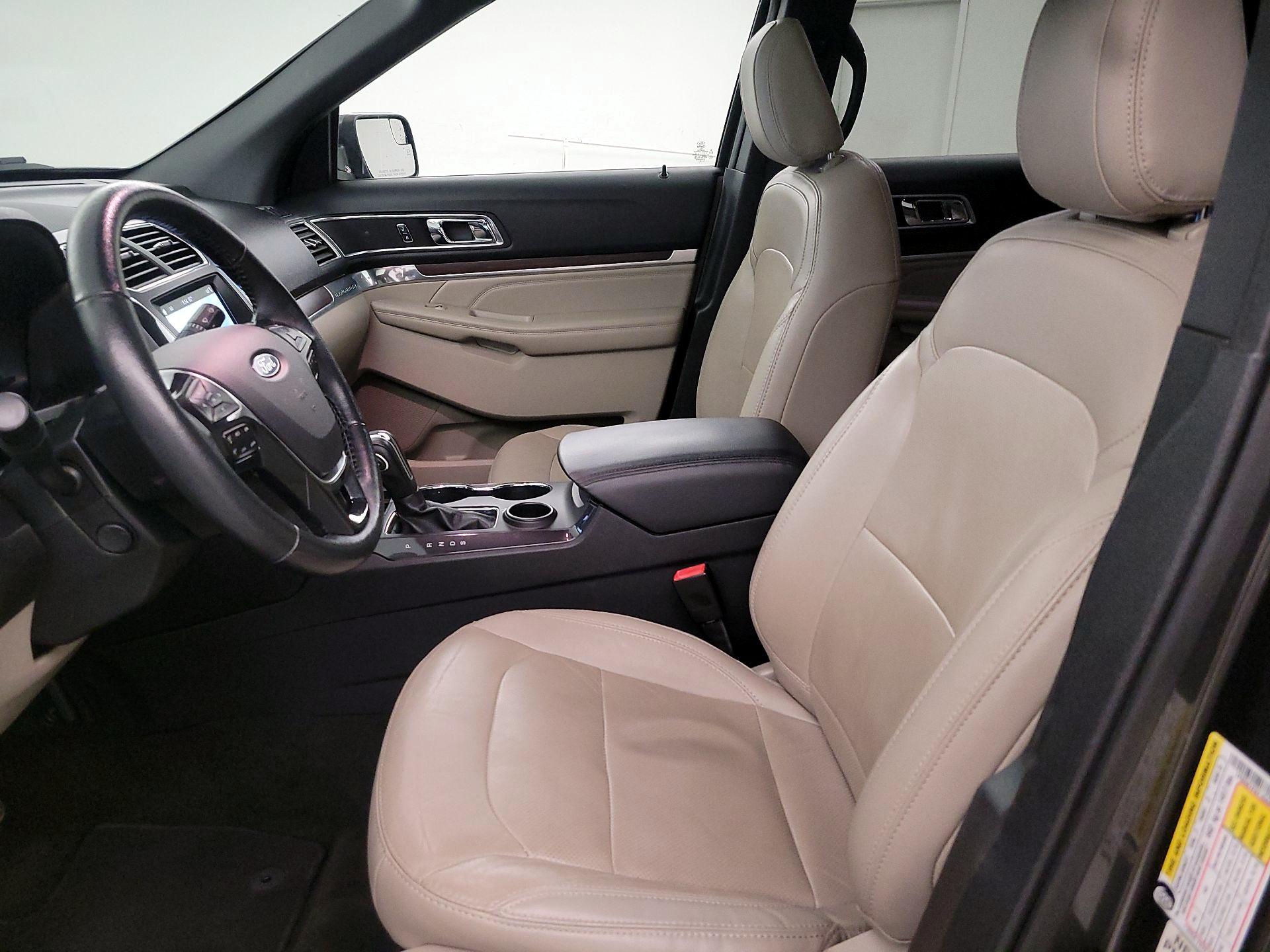 Thumbnail: 2018 Ford Explorer - 11