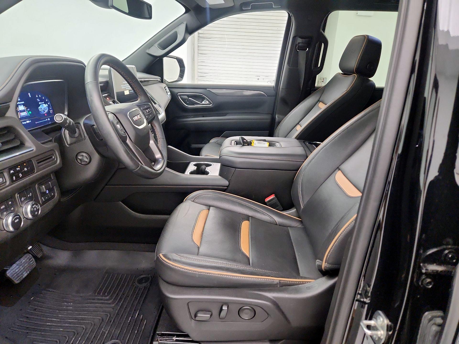 Thumbnail: 2023 GMC Yukon XL - 11