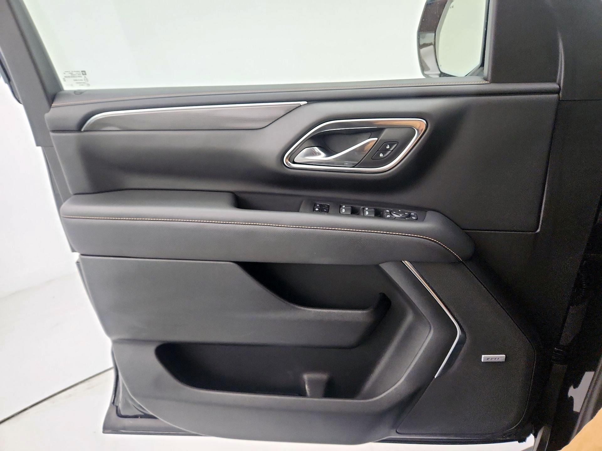 Thumbnail: 2023 GMC Yukon XL - 12