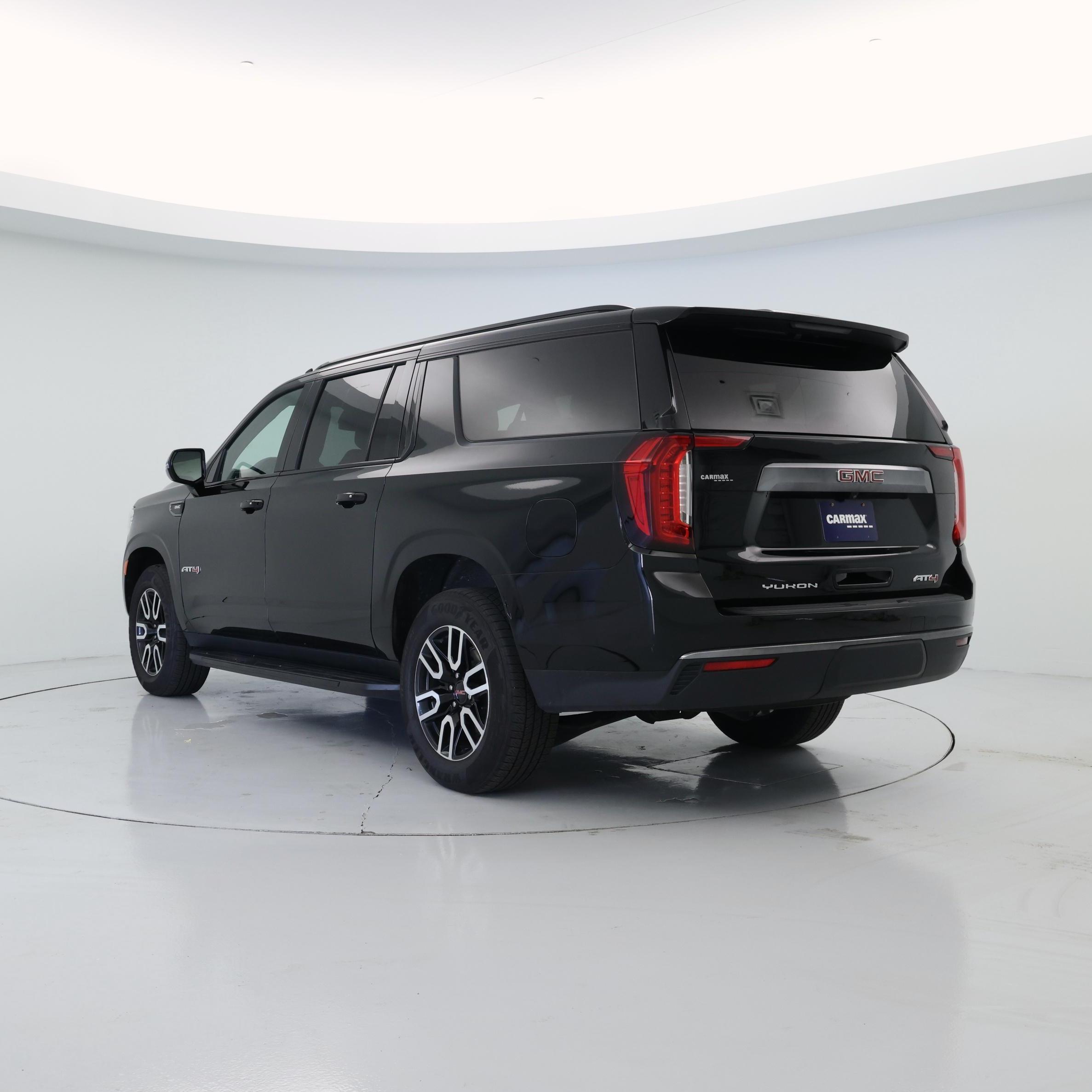 Thumbnail: 2023 GMC Yukon XL - 2