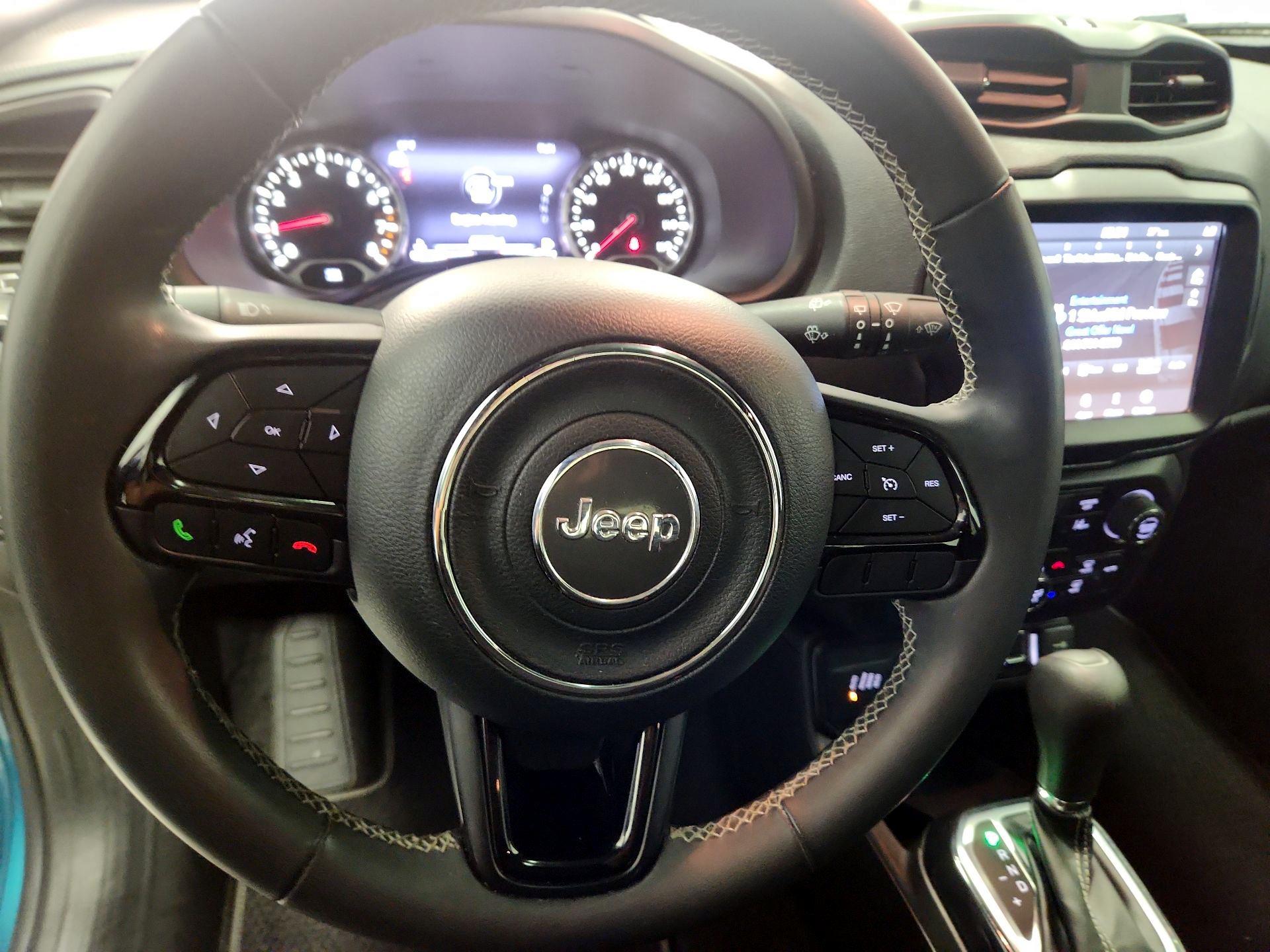 Thumbnail: 2021 Jeep Renegade - 10