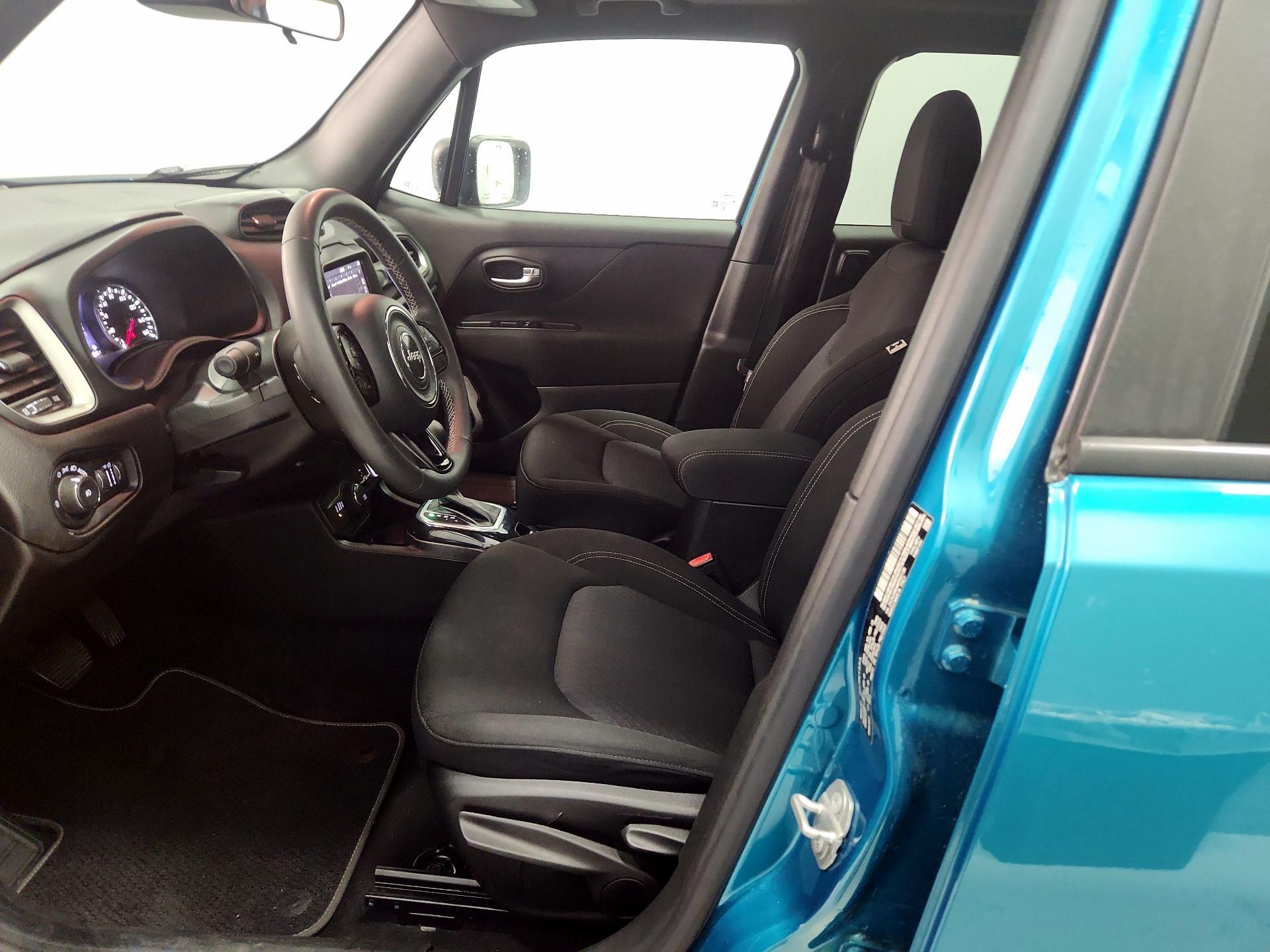 Thumbnail: 2021 Jeep Renegade - 11