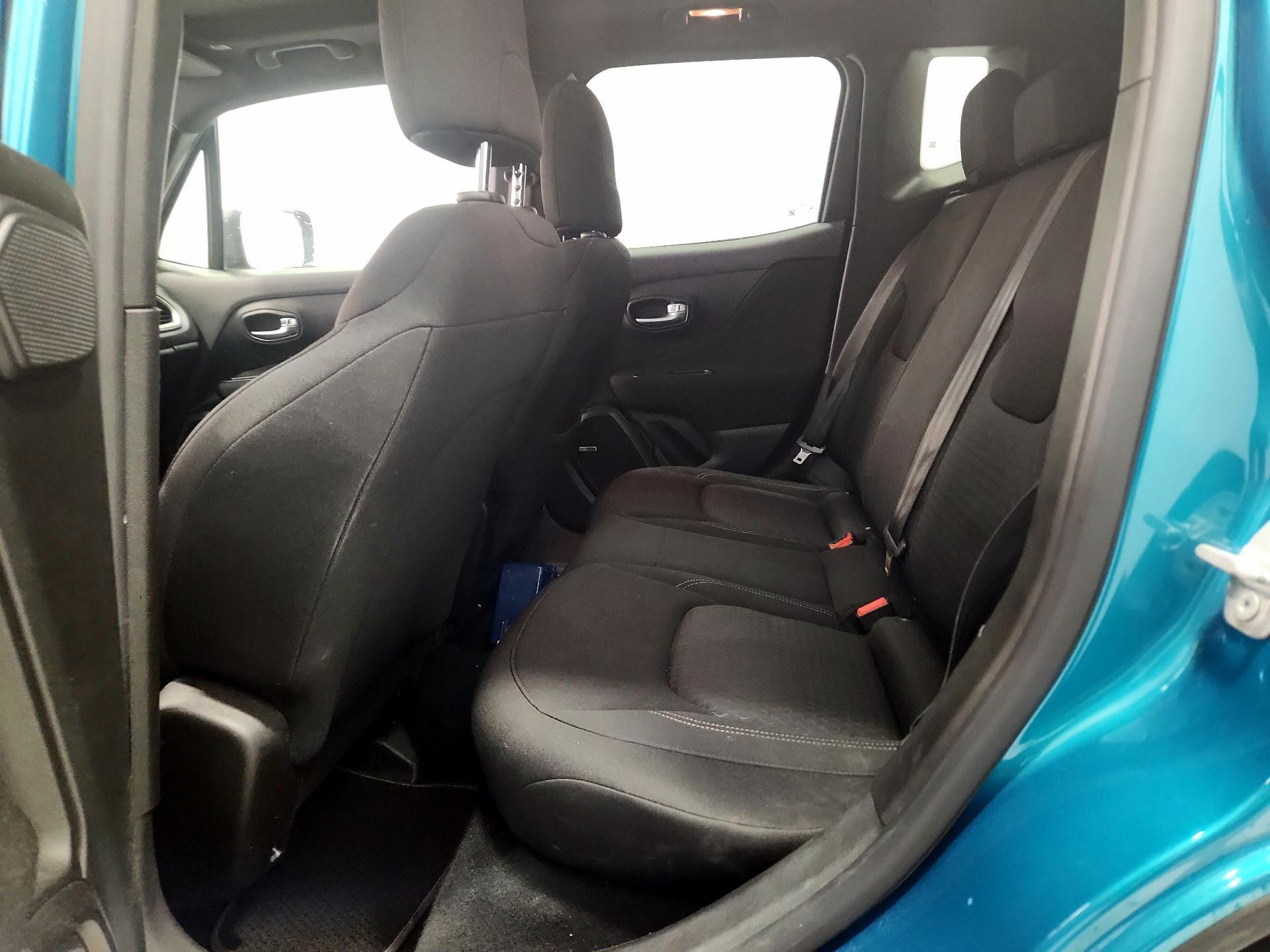 Thumbnail: 2021 Jeep Renegade - 18