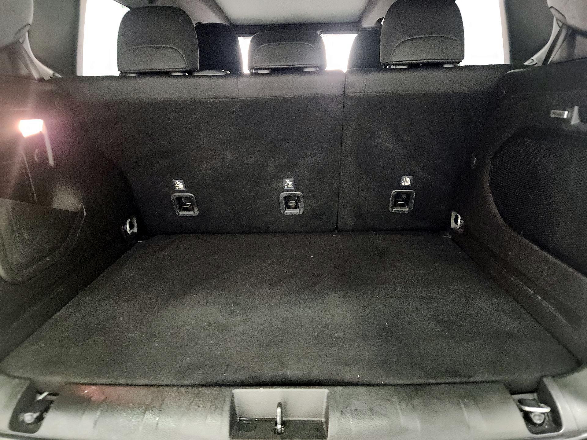 Thumbnail: 2021 Jeep Renegade - 19