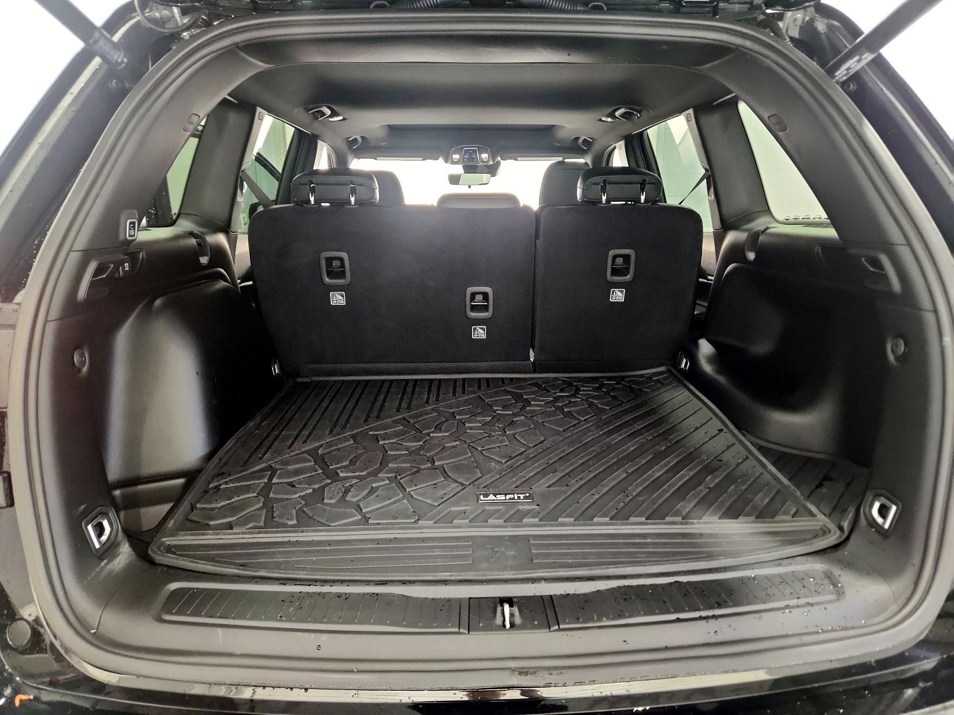 Thumbnail: 2025 Jeep Grand Cherokee - 18