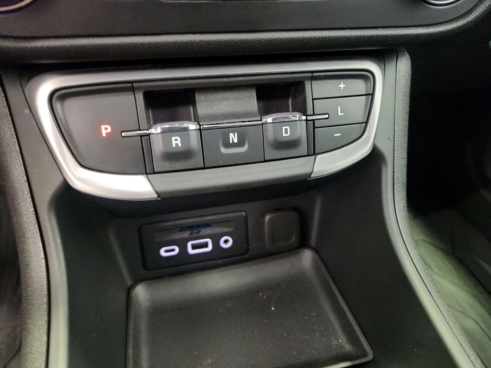 Thumbnail: 2024 GMC Terrain - 17