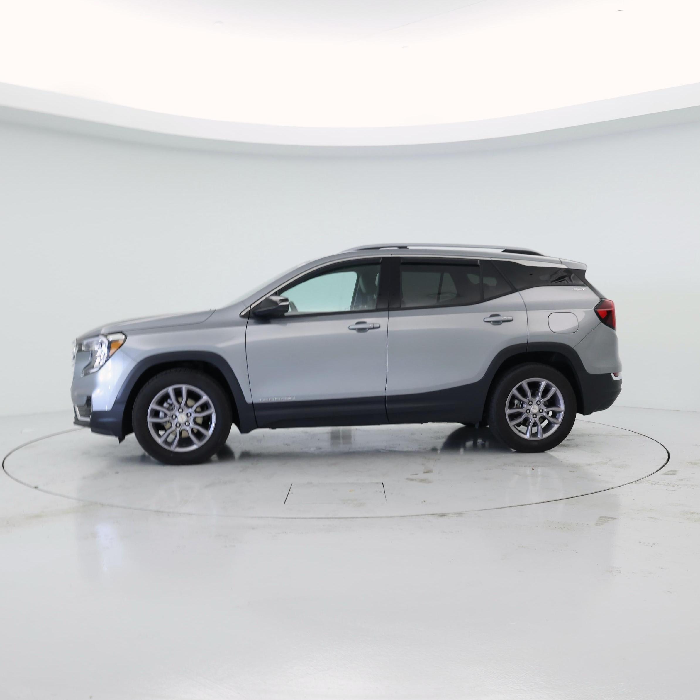 Thumbnail: 2024 GMC Terrain - 3
