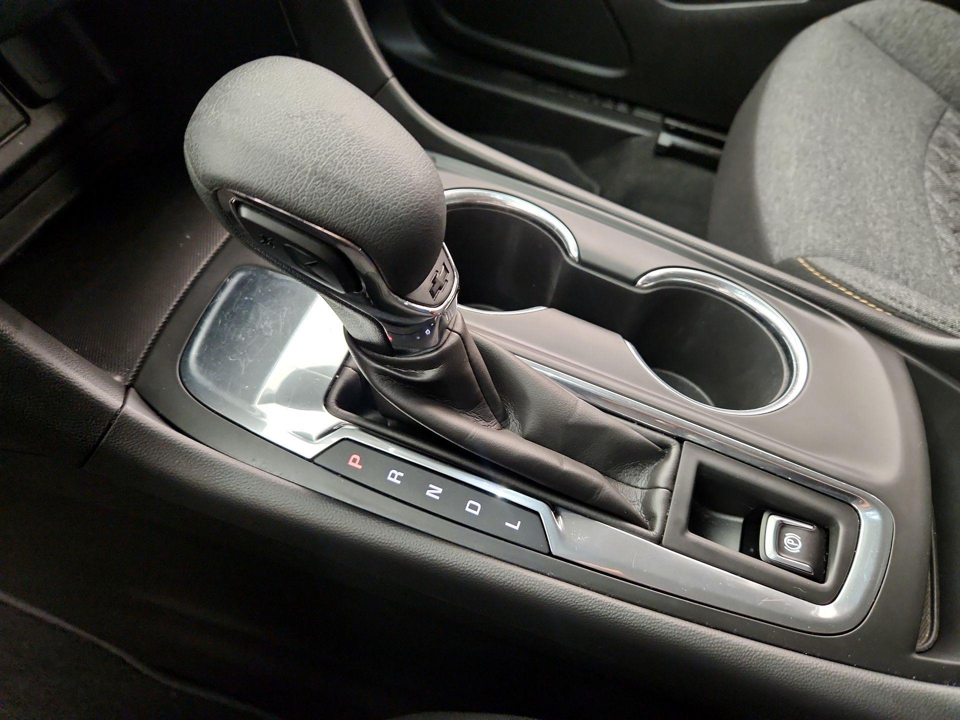 Thumbnail: 2023 Chevrolet Equinox - 17