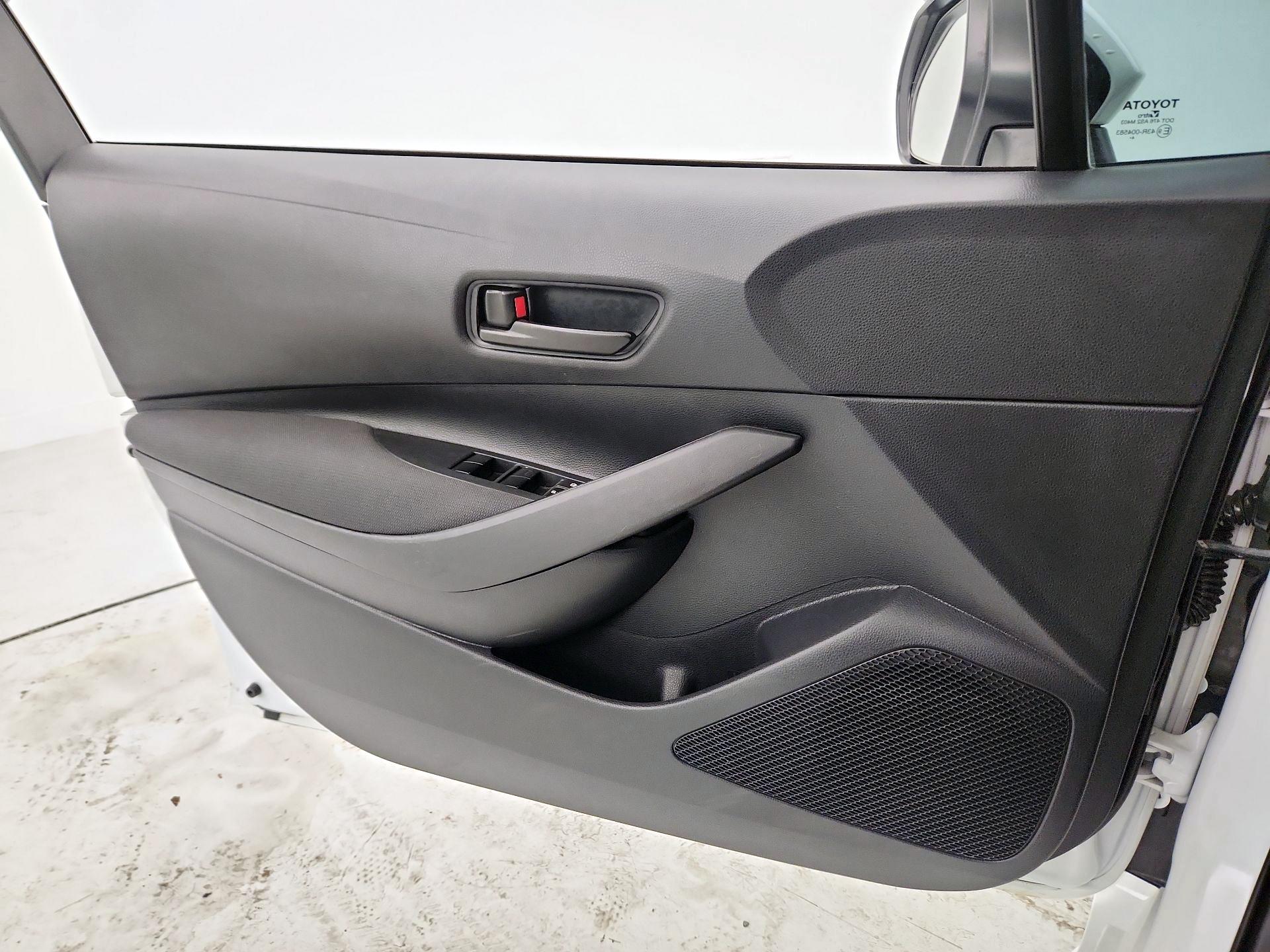 Thumbnail: 2025 Toyota Corolla - 12