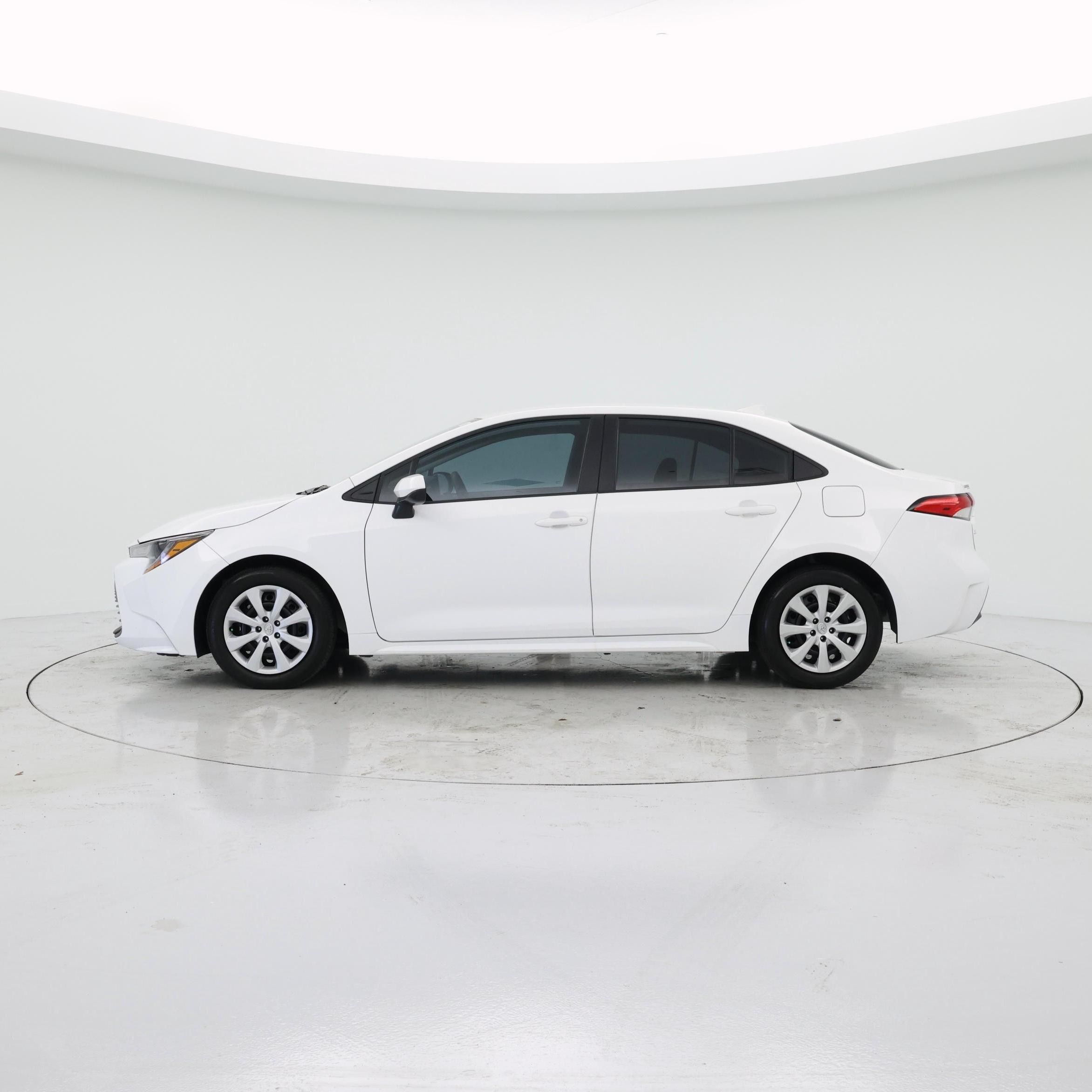 Thumbnail: 2025 Toyota Corolla - 3