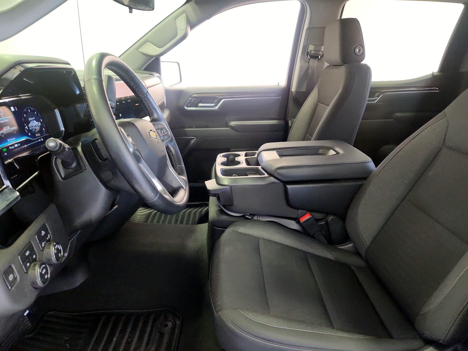 Thumbnail: 2023 Chevrolet Silverado 1500 - 11