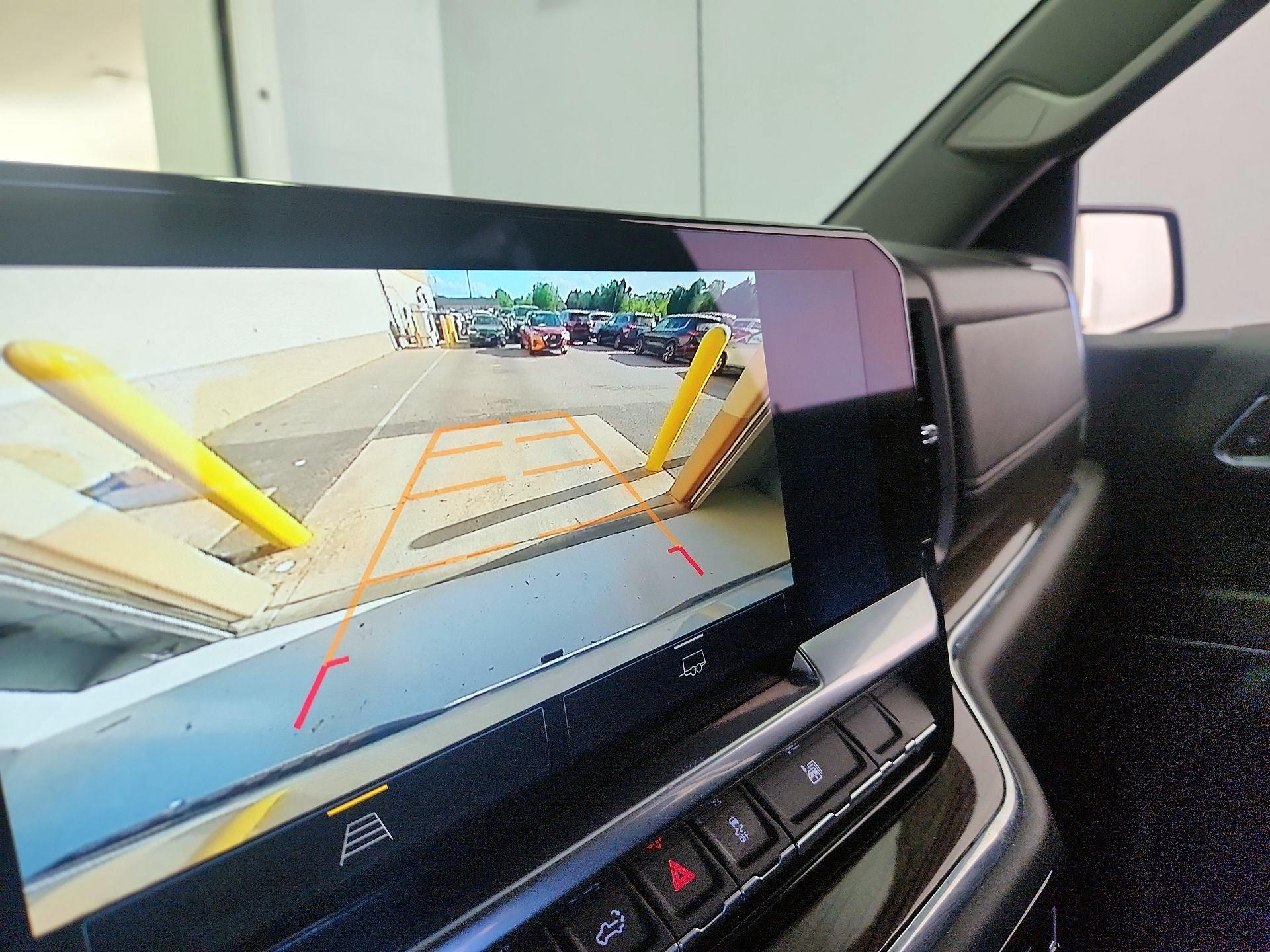 Thumbnail: 2023 Chevrolet Silverado 1500 - 14