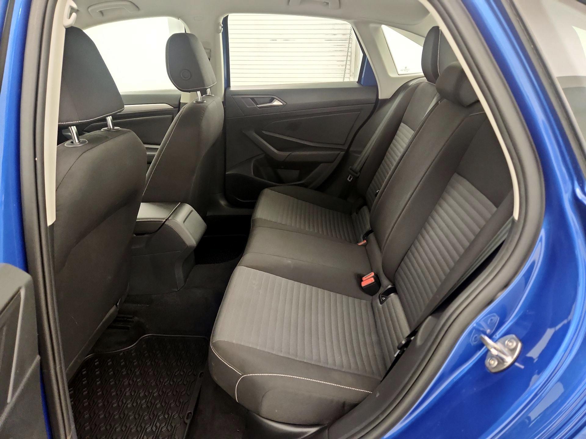 Thumbnail: 2024 Volkswagen Jetta - 19