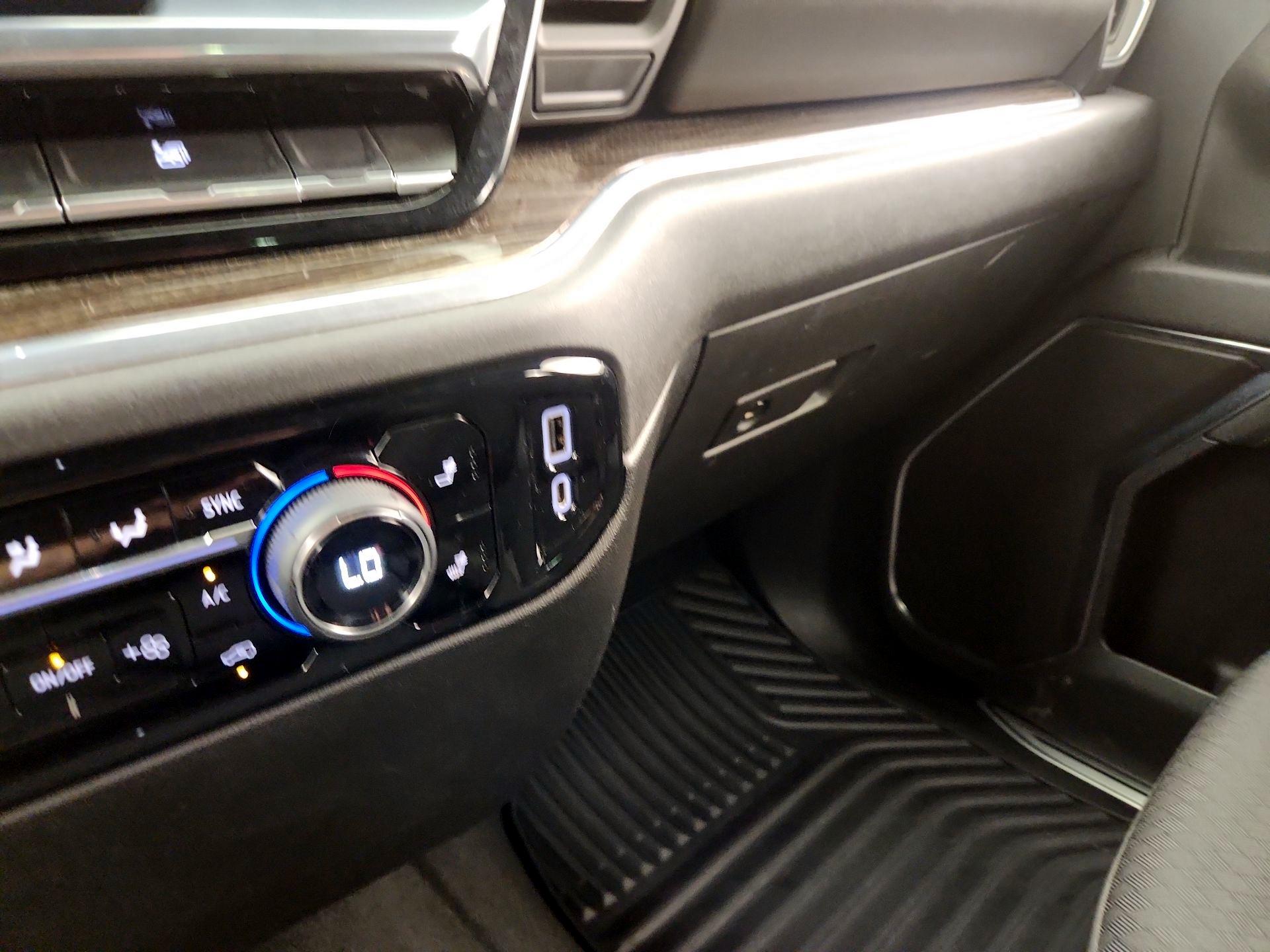 Thumbnail: 2023 Chevrolet Silverado 1500 - 18