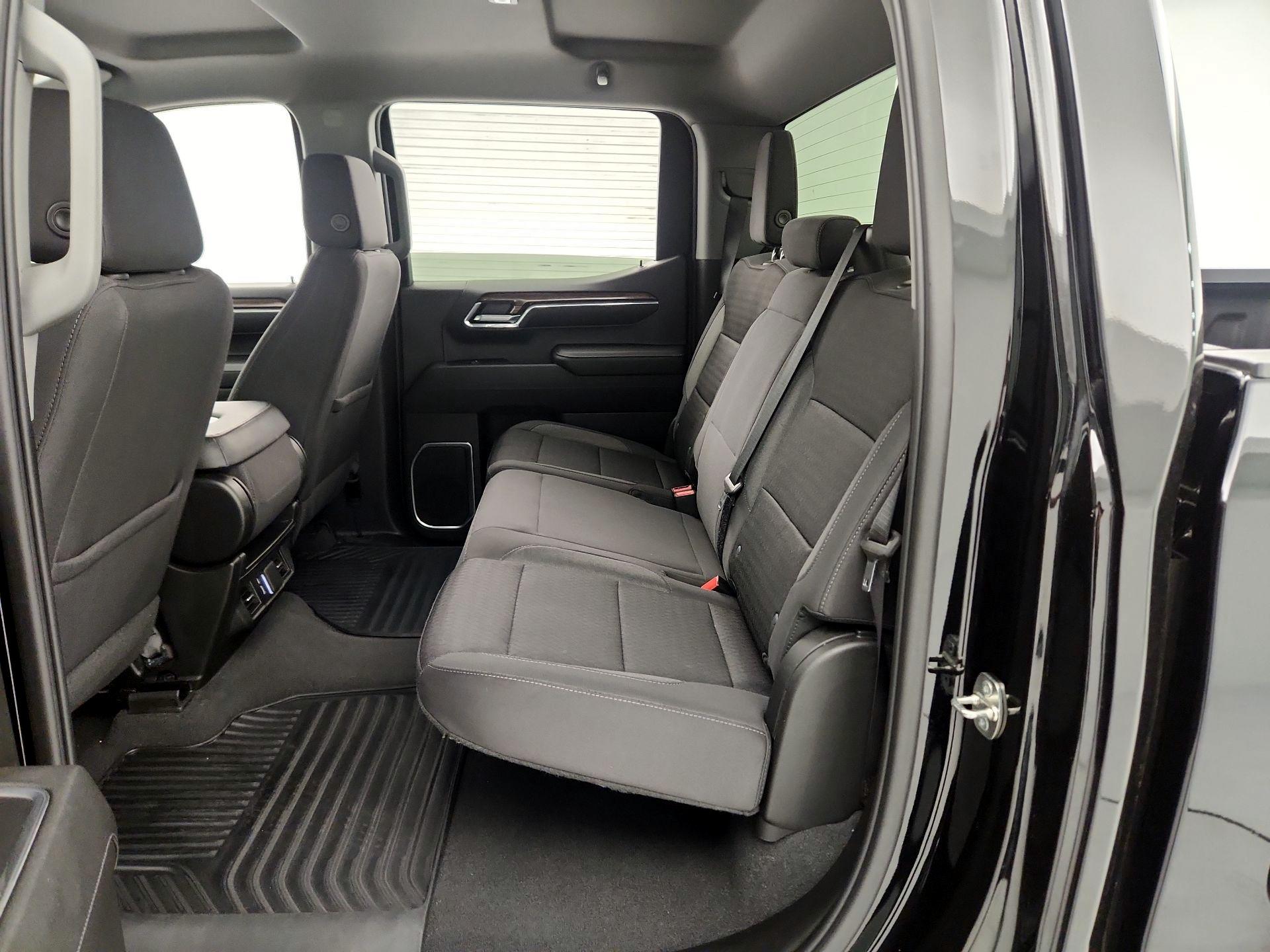 Thumbnail: 2023 Chevrolet Silverado 1500 - 19