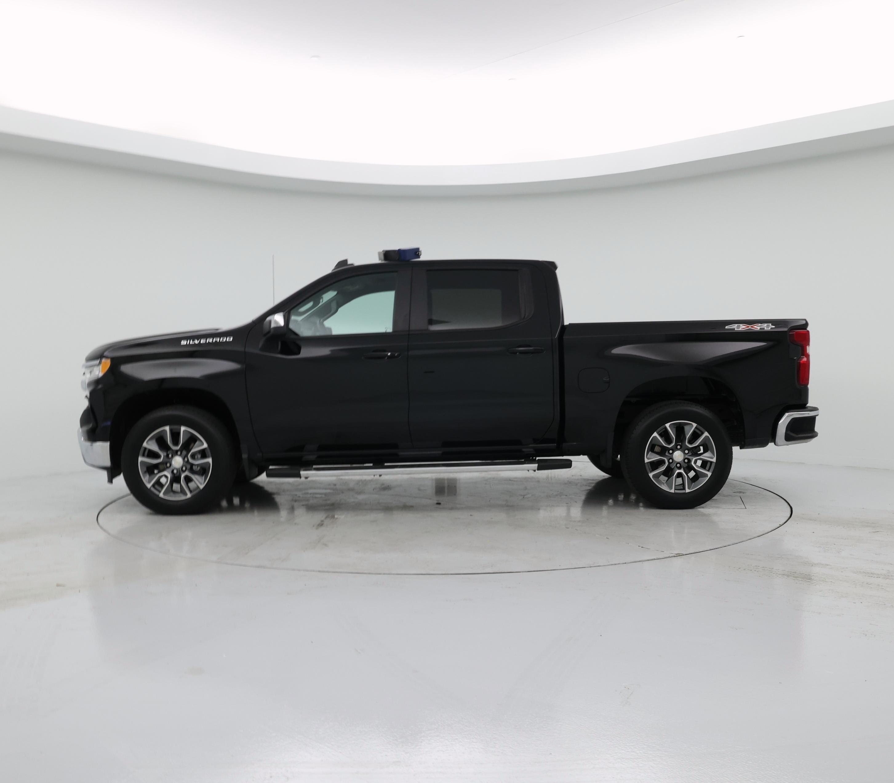 Thumbnail: 2023 Chevrolet Silverado 1500 - 3