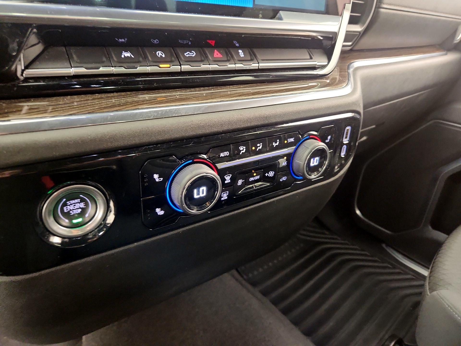 Thumbnail: 2023 Chevrolet Silverado 1500 - 16