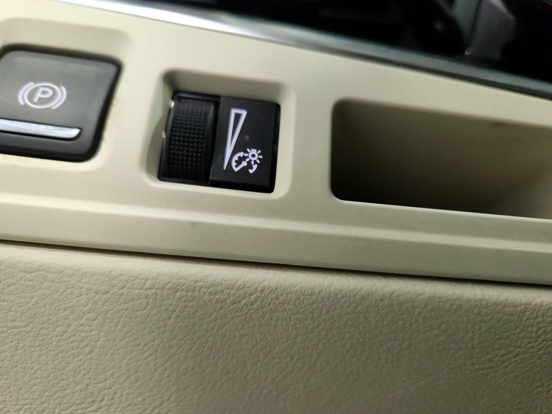 Thumbnail: 2021 Cadillac XT6 - 13