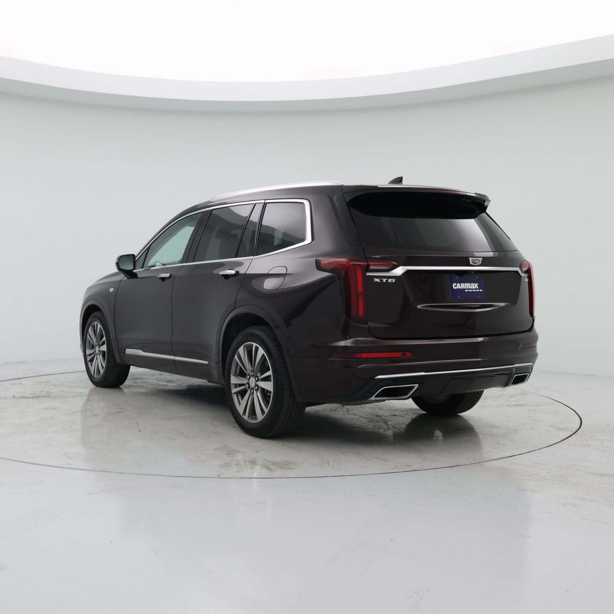 Thumbnail: 2021 Cadillac XT6 - 2