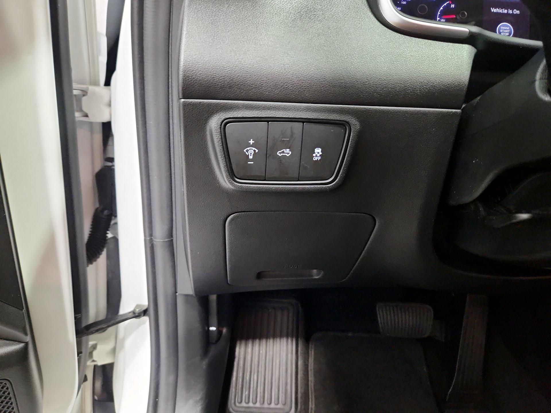 Thumbnail: 2022 Hyundai Santa Cruz - 13