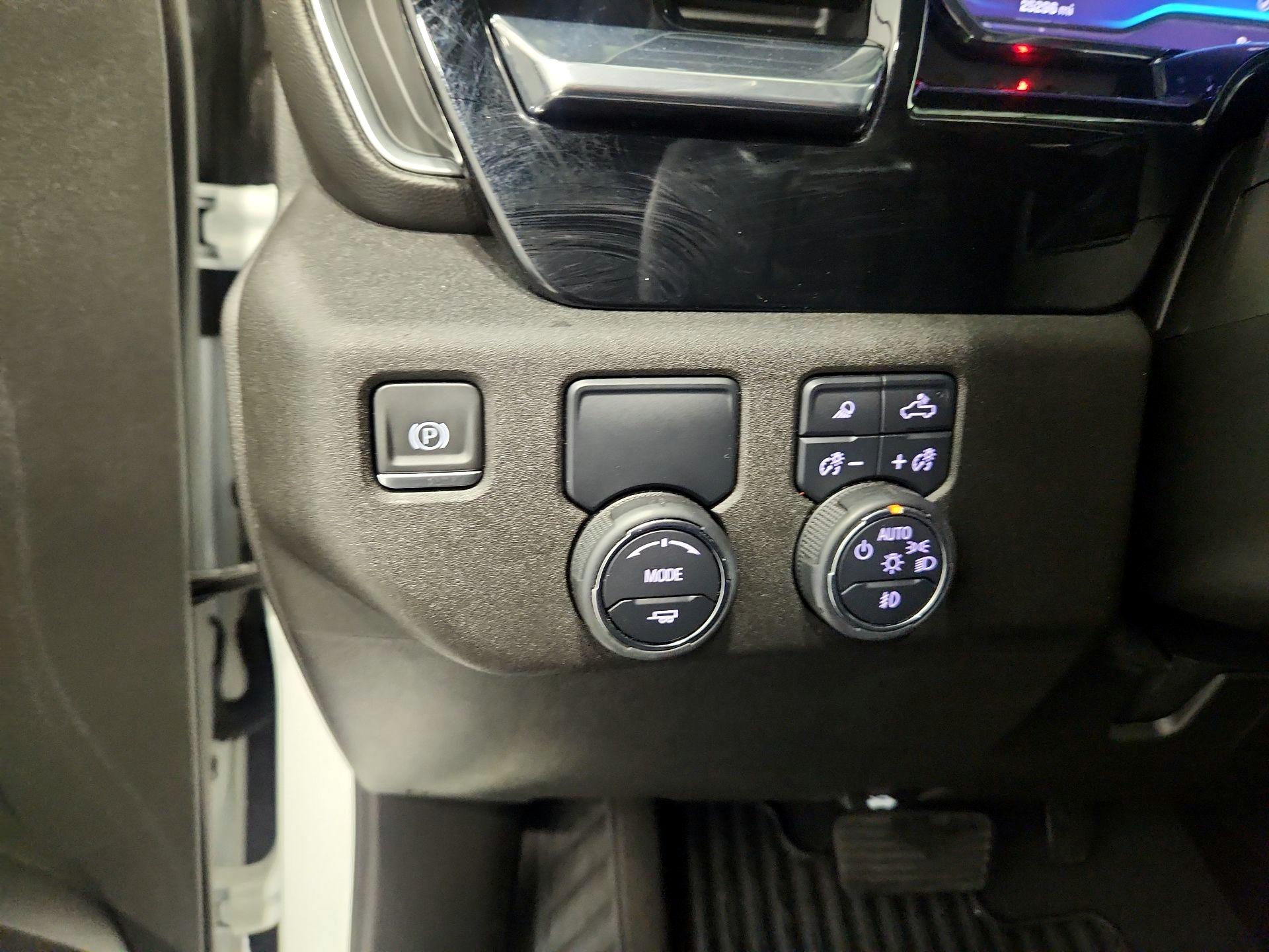 Thumbnail: 2024 Chevrolet Silverado 1500 - 13