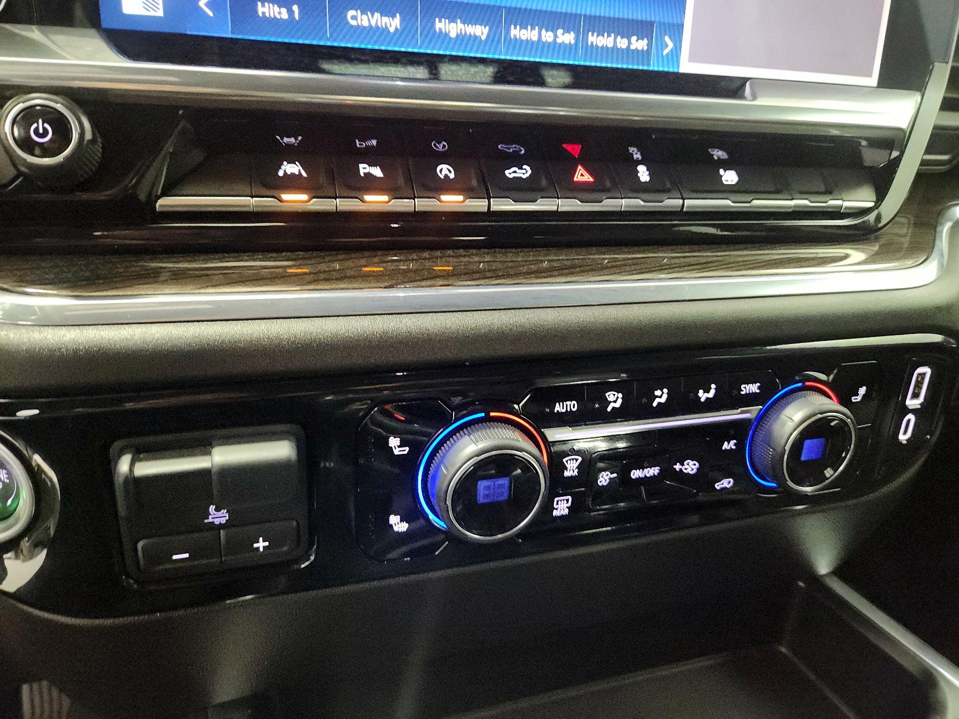 Thumbnail: 2024 Chevrolet Silverado 1500 - 16